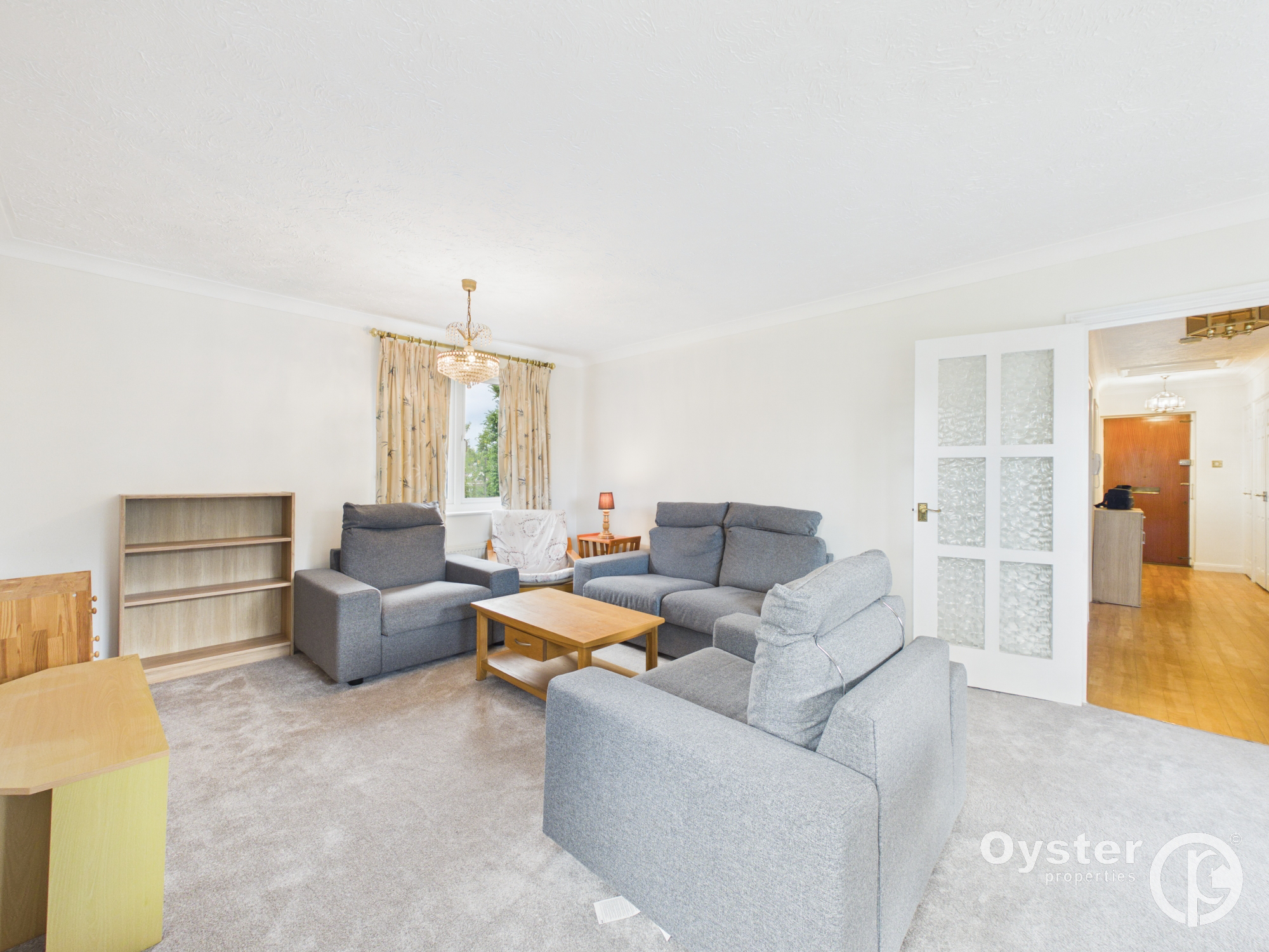 Gordon Avenue, Salisbury House, HA7, photo 2