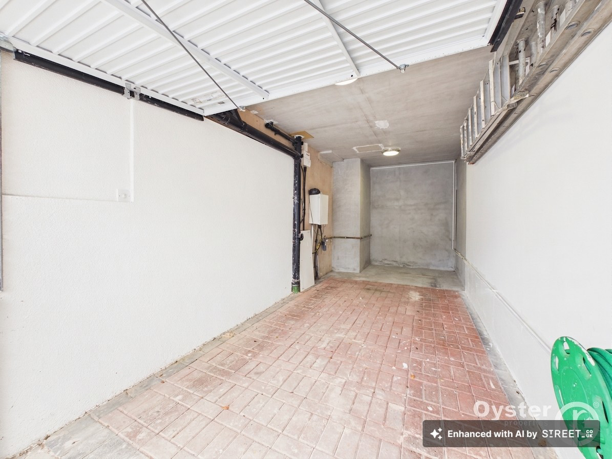 Turner Road, Edgware, HA8, photo 15