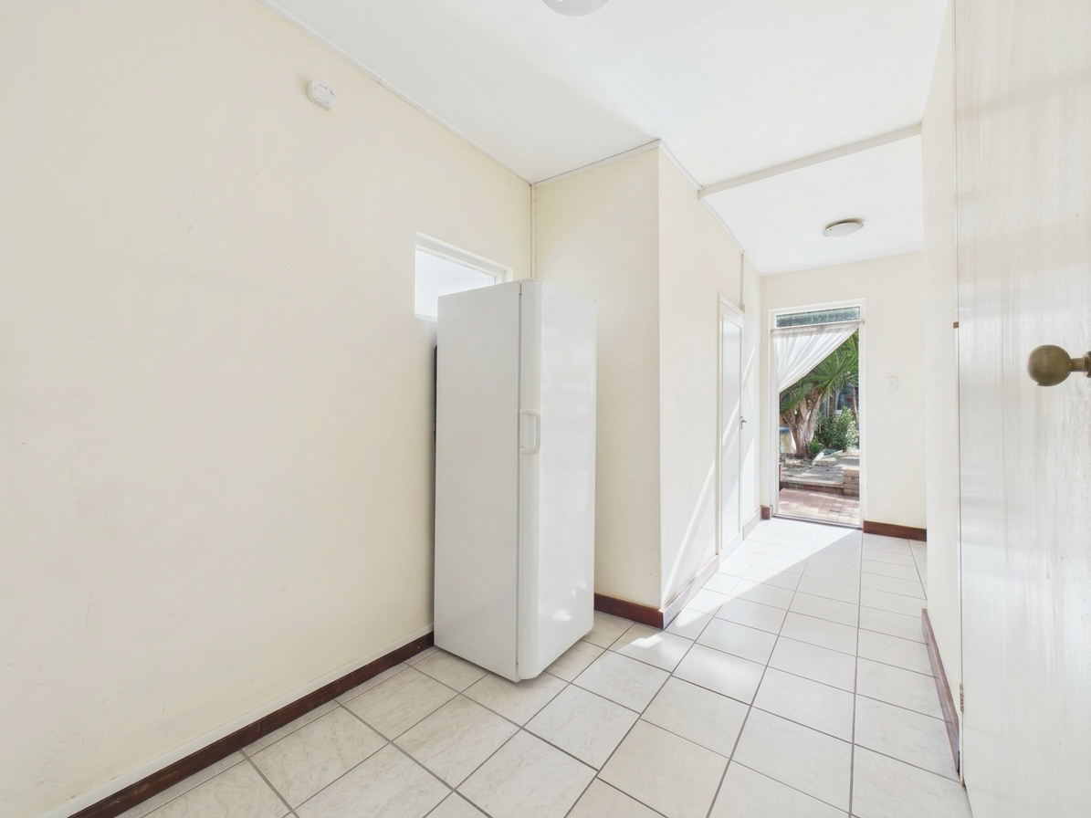 Seafield Road, London, N11, photo 16