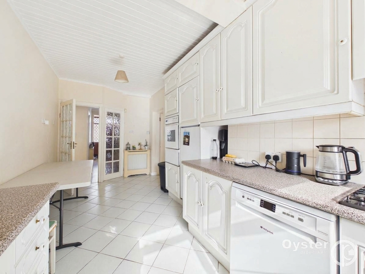 Seafield Road, London, N11, photo 7