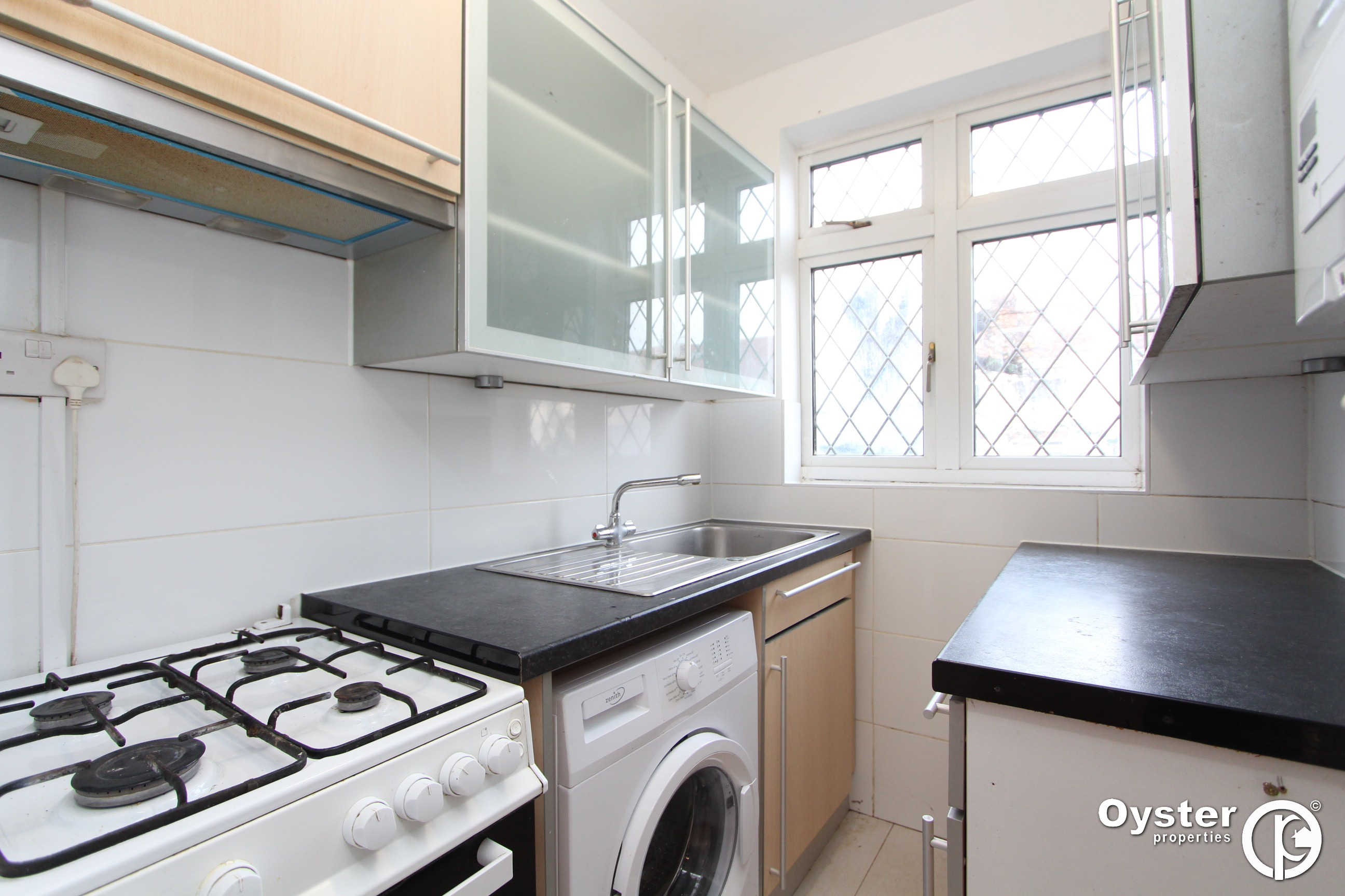 Honeypot Lane, Stanmore, HA7, photo 2
