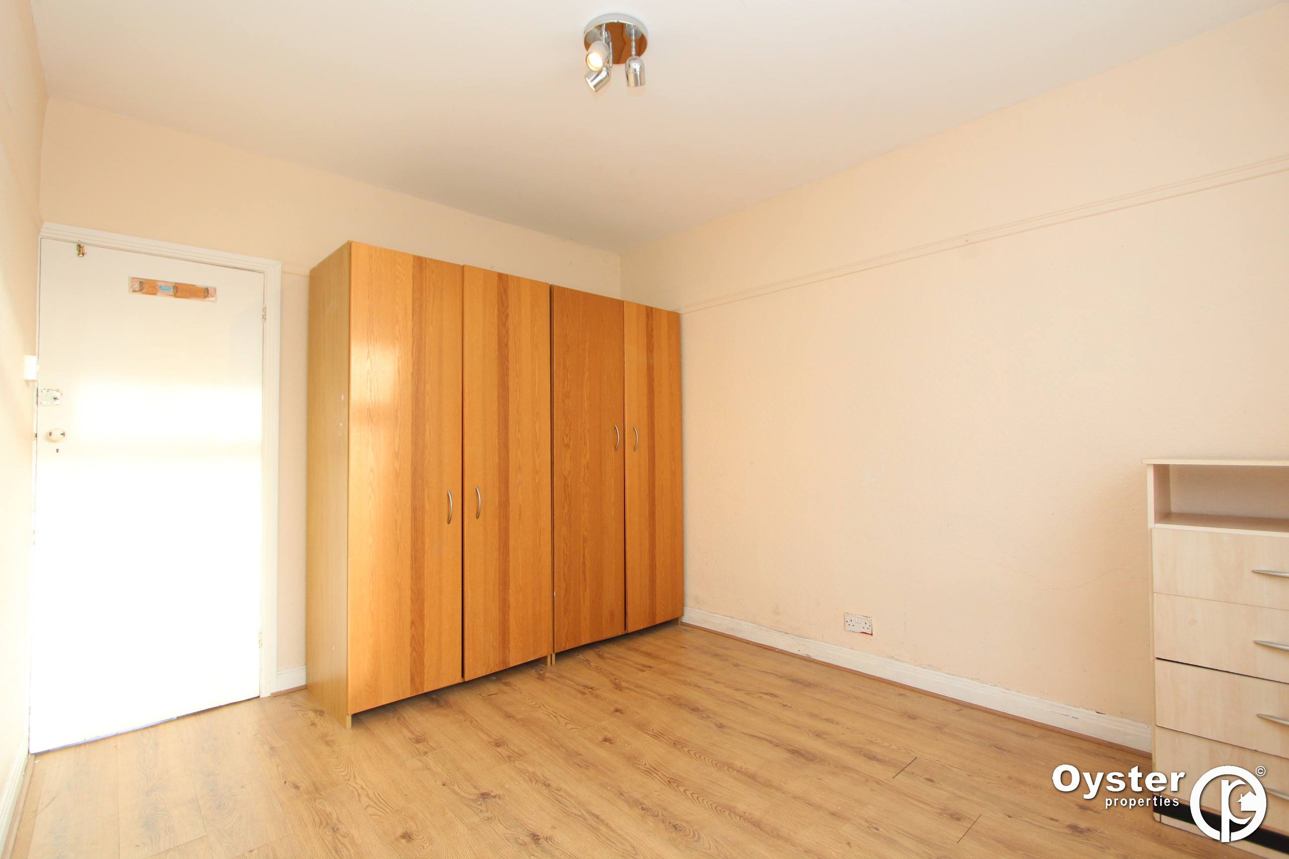 Honeypot Lane, Stanmore, HA7, photo 3