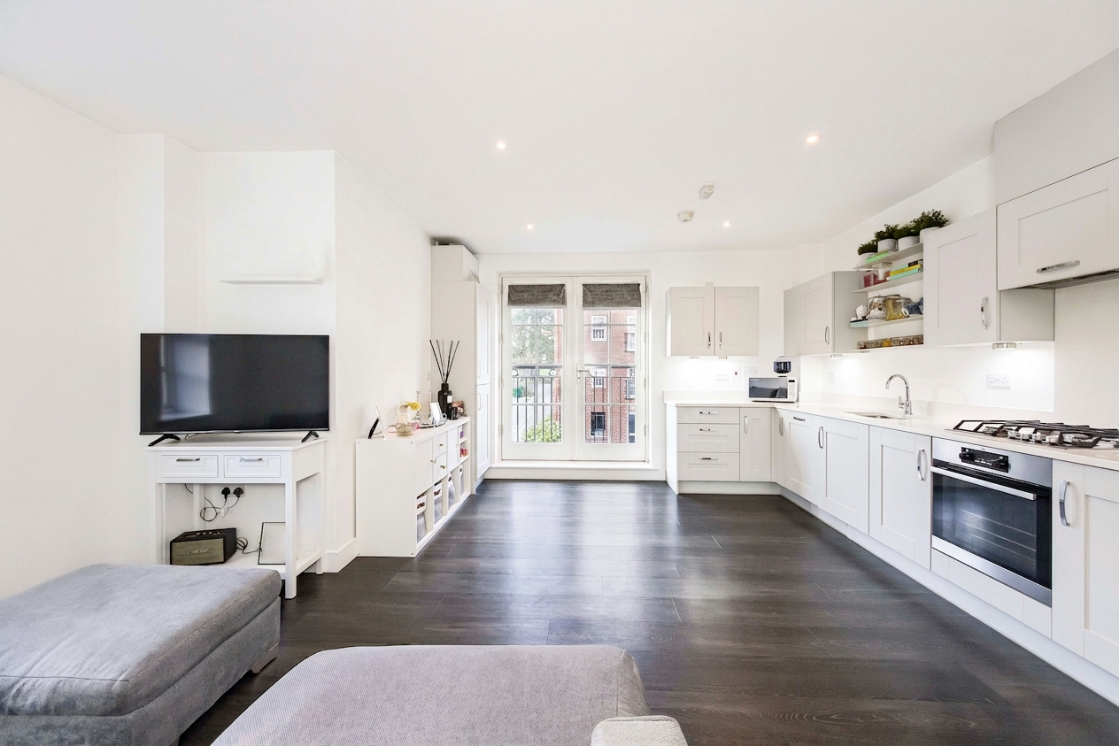 Reception/Kitchen