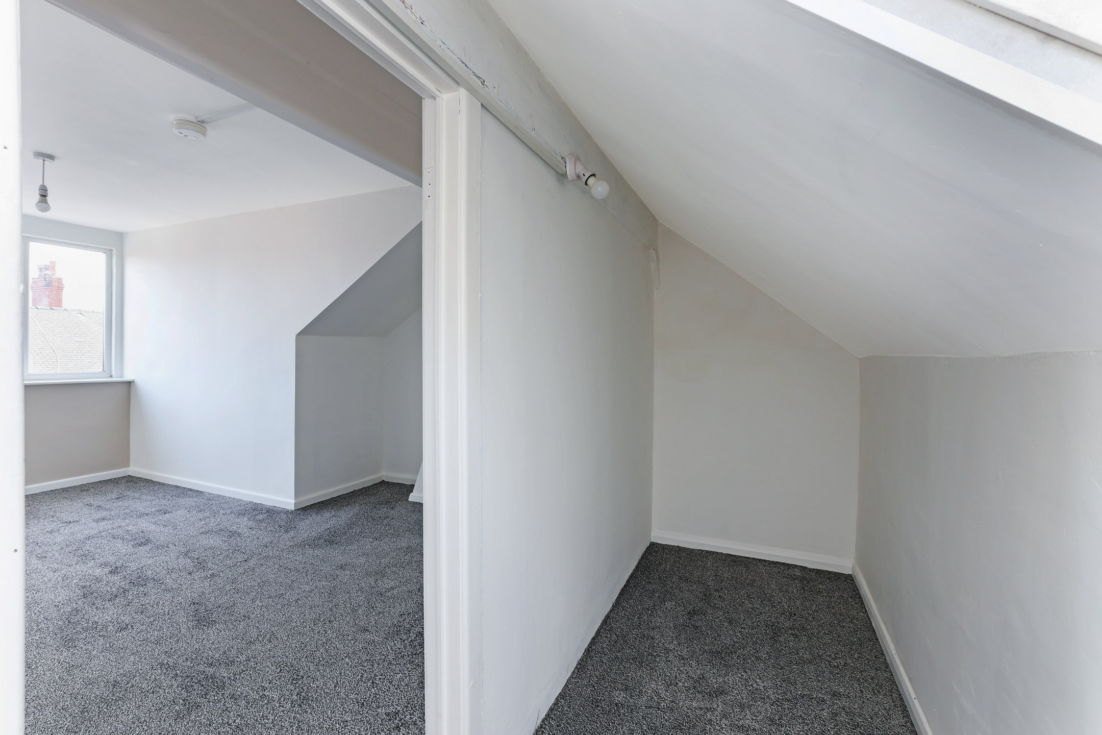 Cross Flatts Row, Leeds, LS11, photo 4