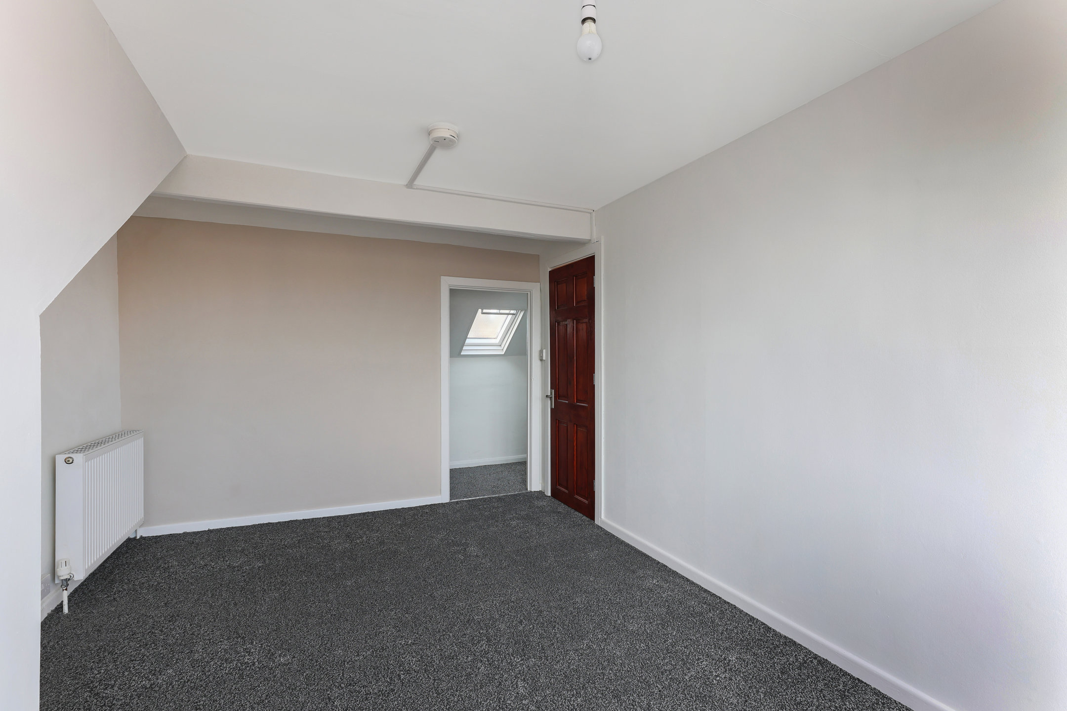 Cross Flatts Row, Leeds, LS11, photo 16