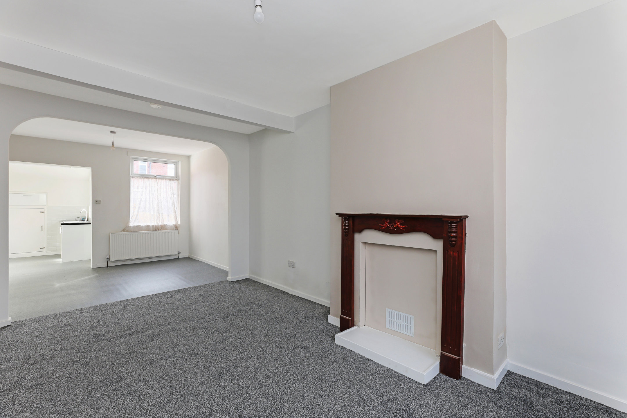 Cross Flatts Row, Leeds, LS11, photo 6