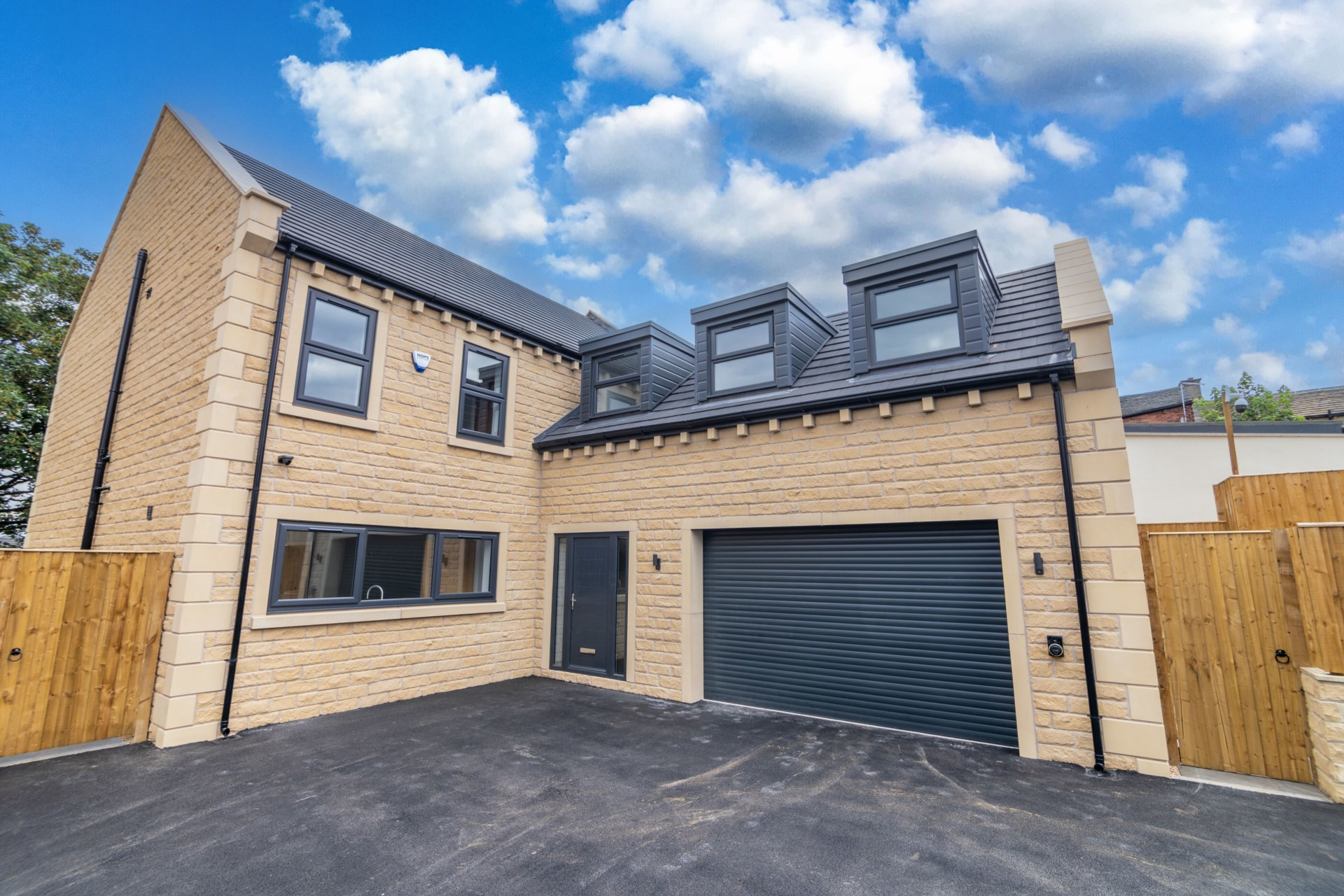Kings Place, Drighlington, BD11, photo 44