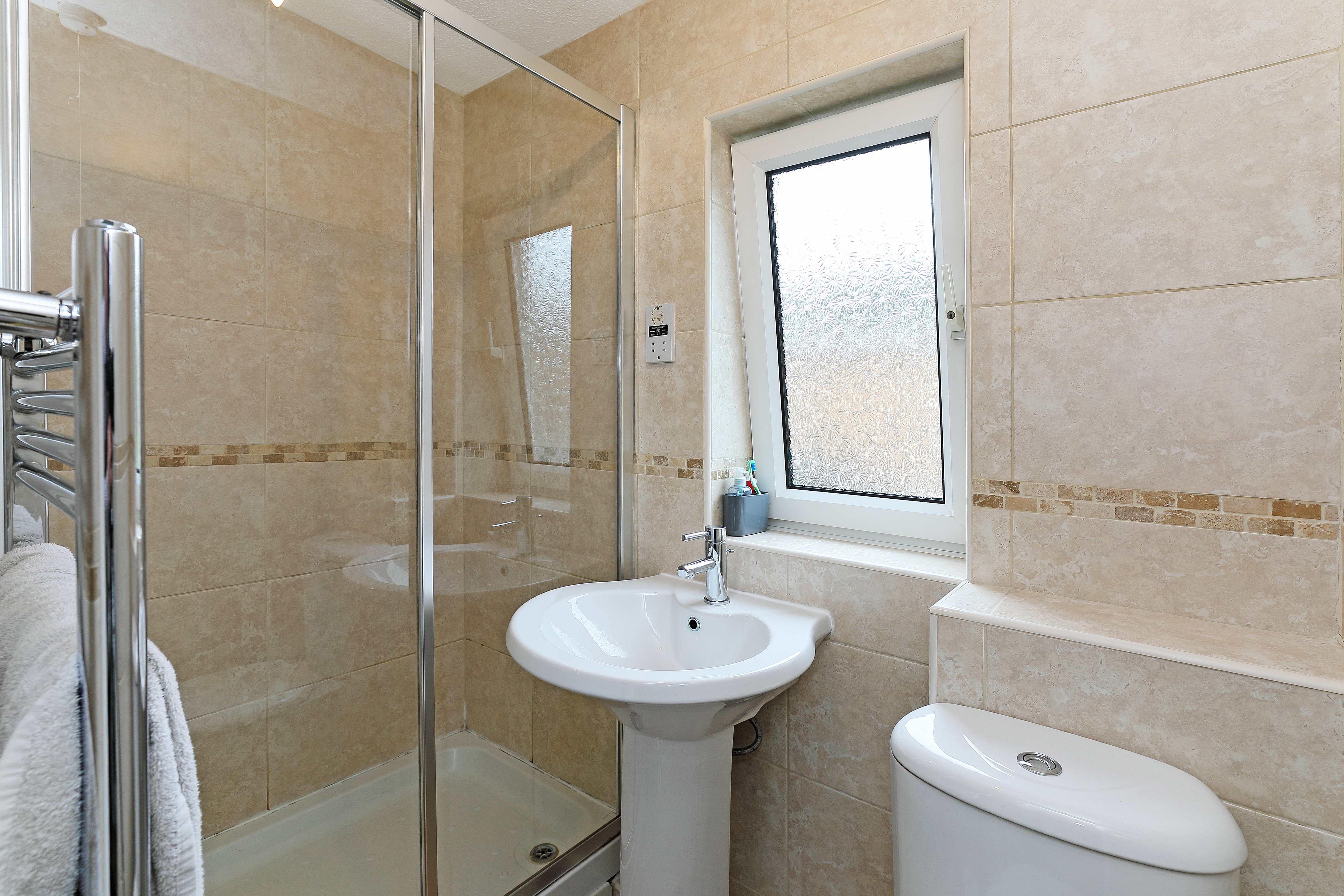 Landseer Avenue, Tingley, WF3, photo 11