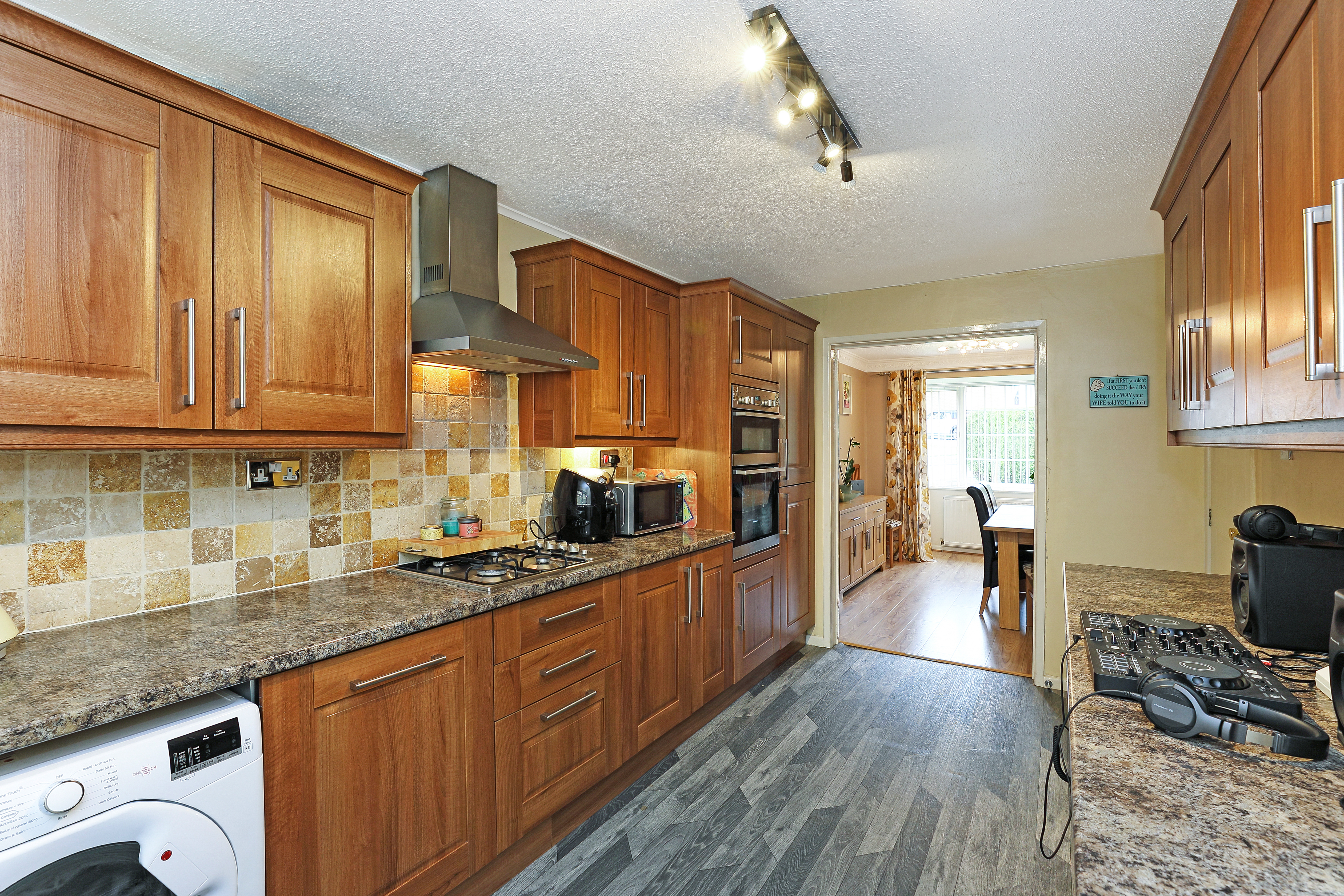 Landseer Avenue, Tingley, WF3, photo 6