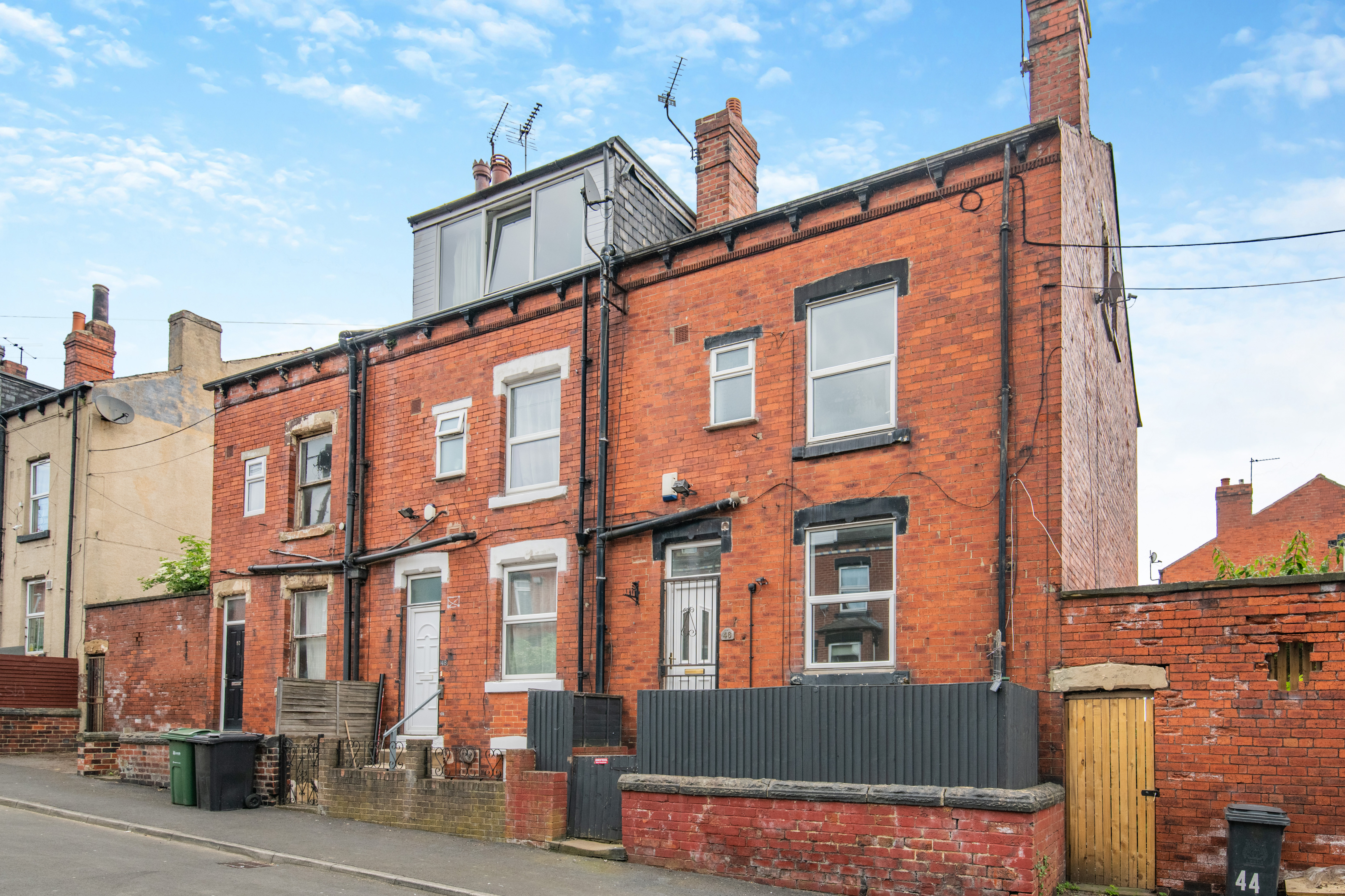 Salisbury Road, Leeds, LS12