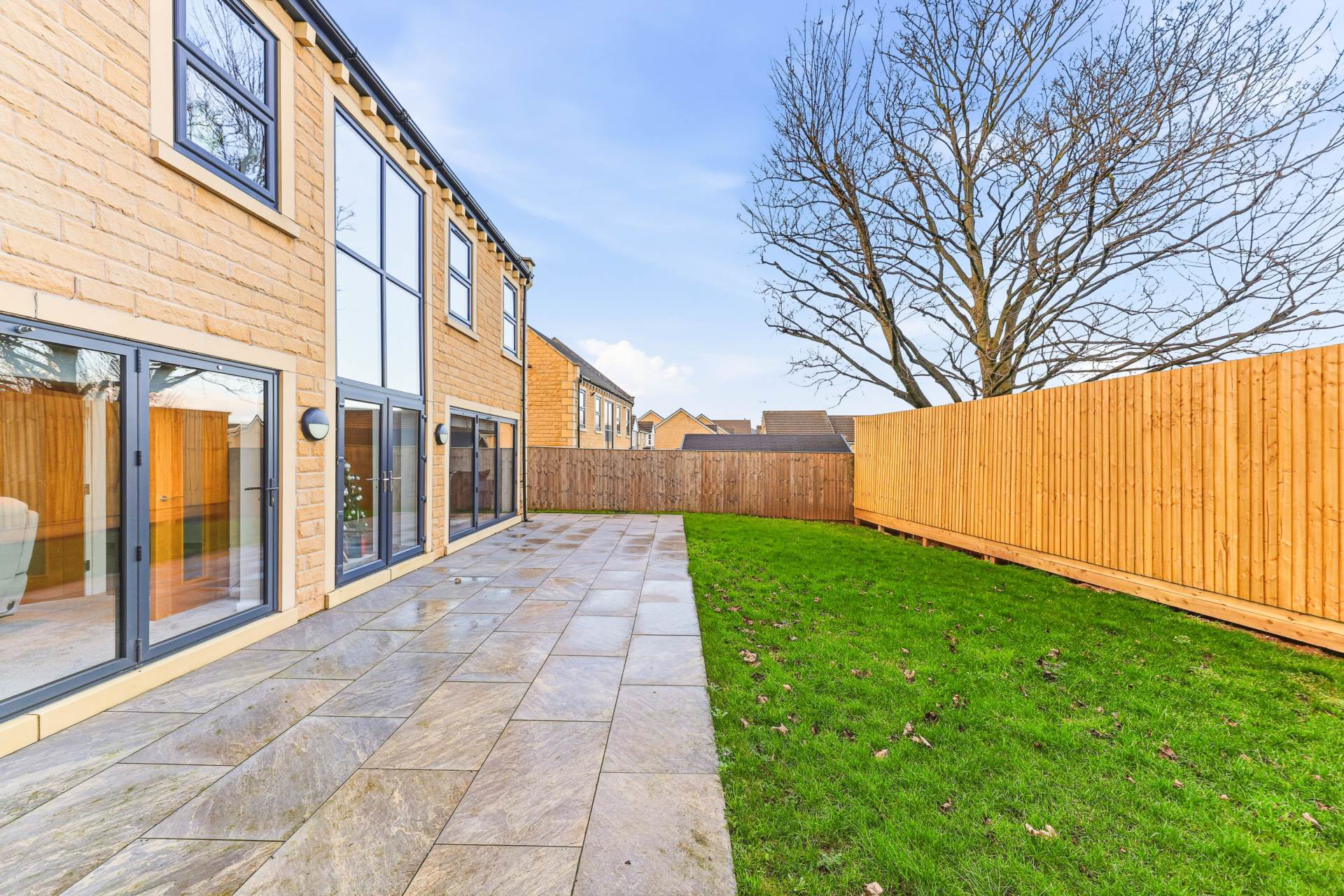 Kings Place, Drighlington, BD11, photo 41