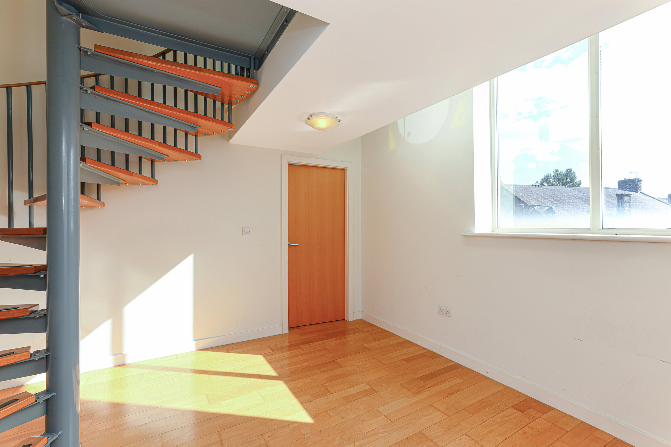 Fountain Street, Morley, LS27, photo 6