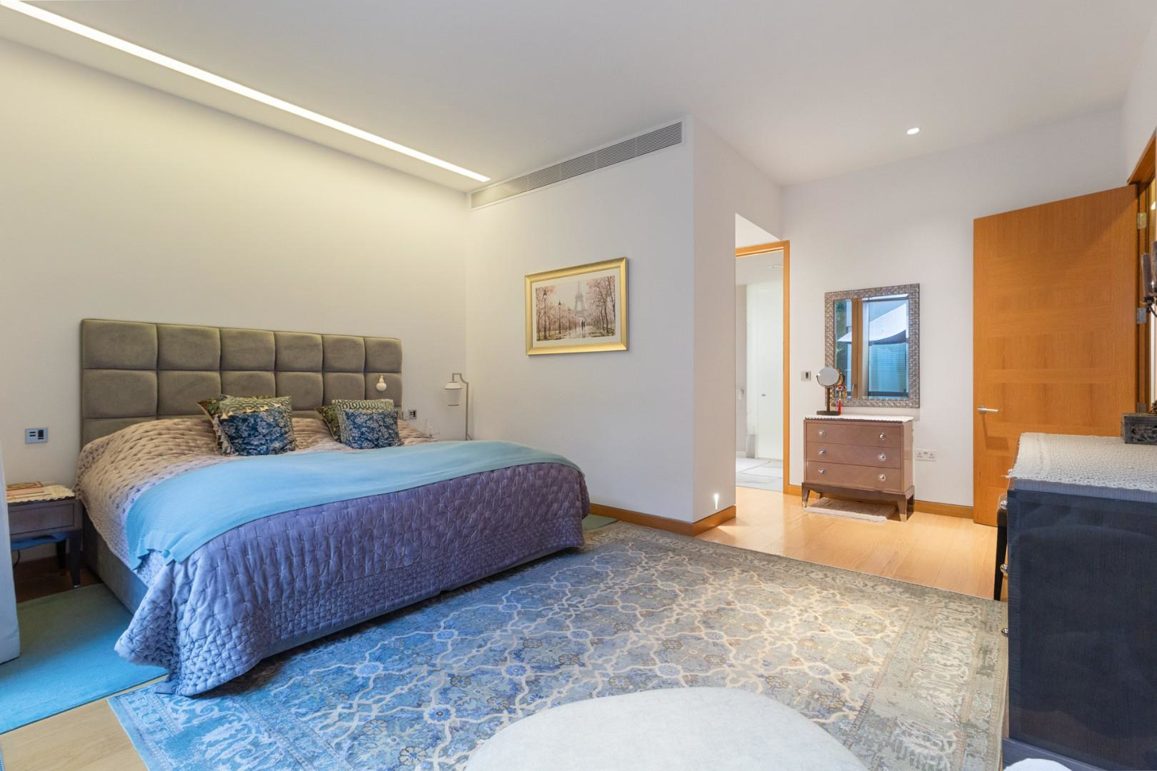 Vicarage Gate, London, W8, photo 6