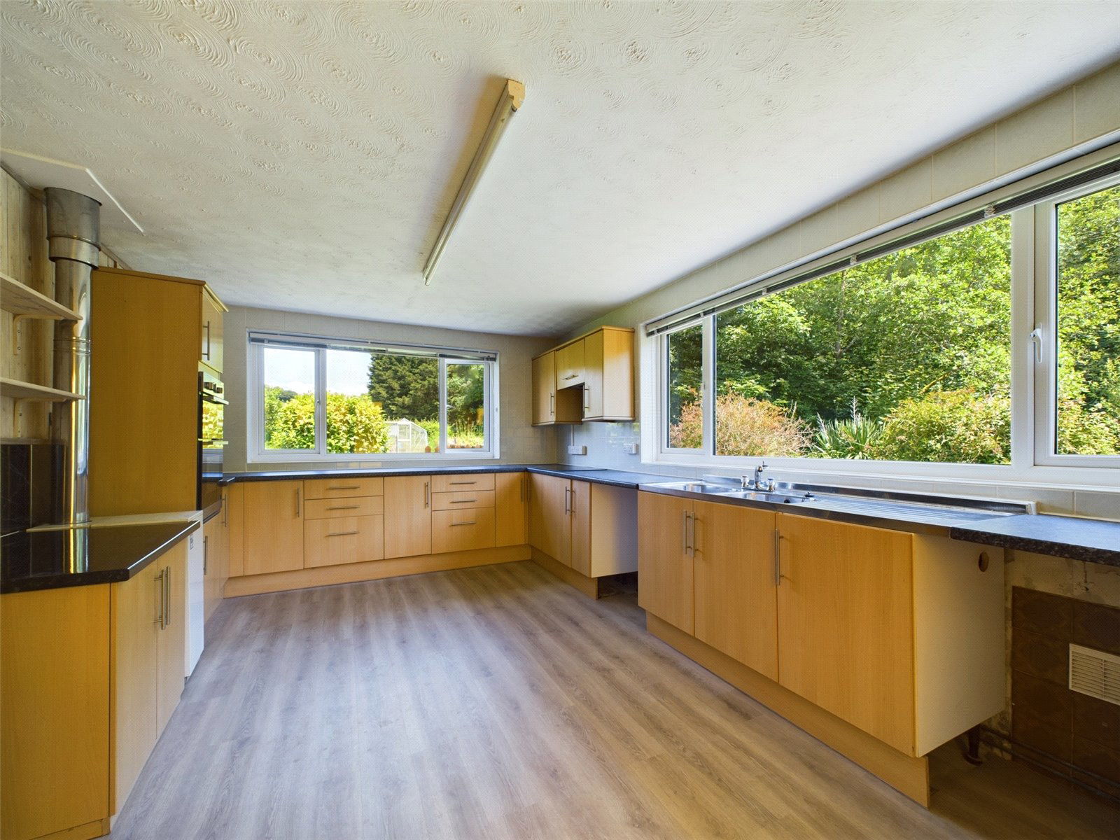 Parkwood Road, Tavistock, Devon, PL19, photo 2