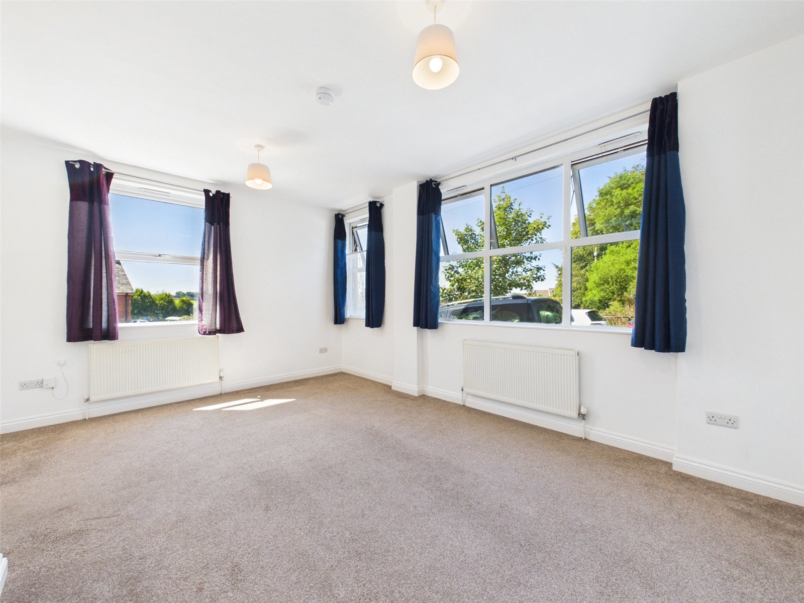 & 5A Station Road, Holsworthy, Devon, EX22, photo 4