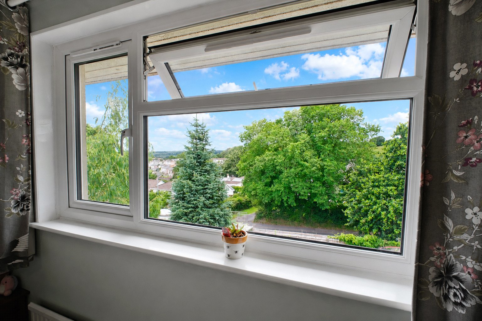 Elgar Close, Barnstaple, Devon, EX32, photo 11