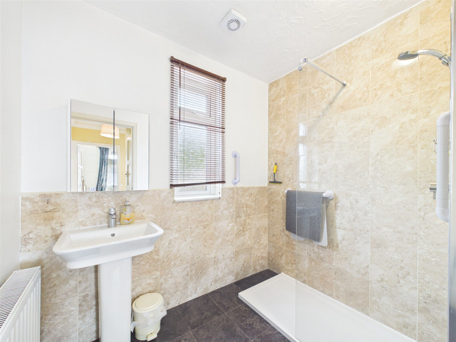 Drake Gardens, Tavistock, Devon, PL19, photo 10