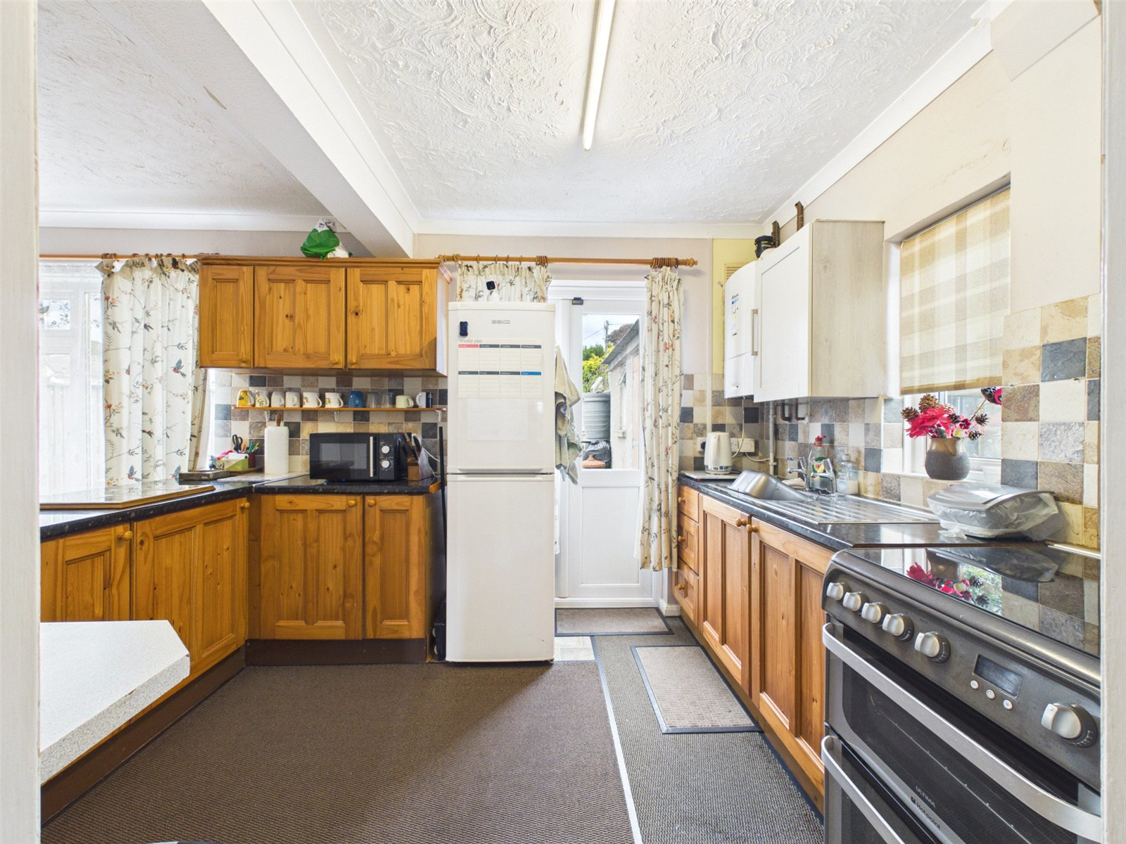 Drake Gardens, Tavistock, Devon, PL19, photo 4