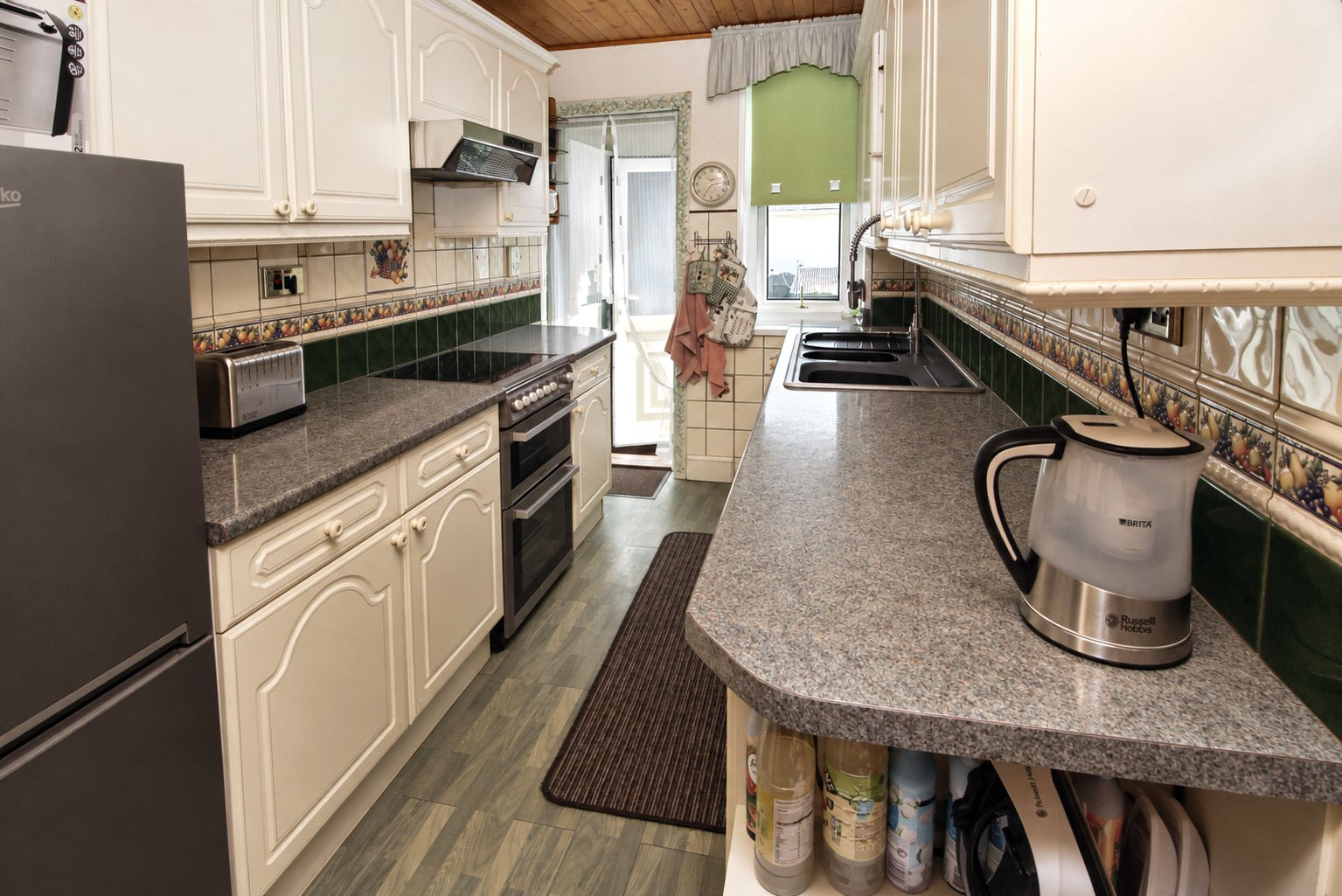 Chudleigh Avenue, Bideford, Devon, EX39, photo 5