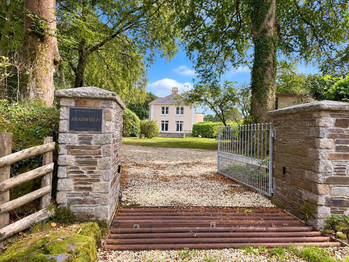 Moorland Close, Yelverton, Devon, PL20