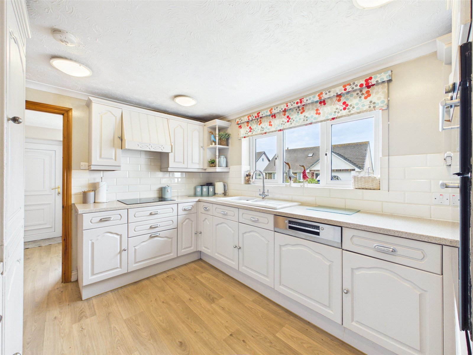Belmont Close, Delabole, Cornwall, PL33, photo 3