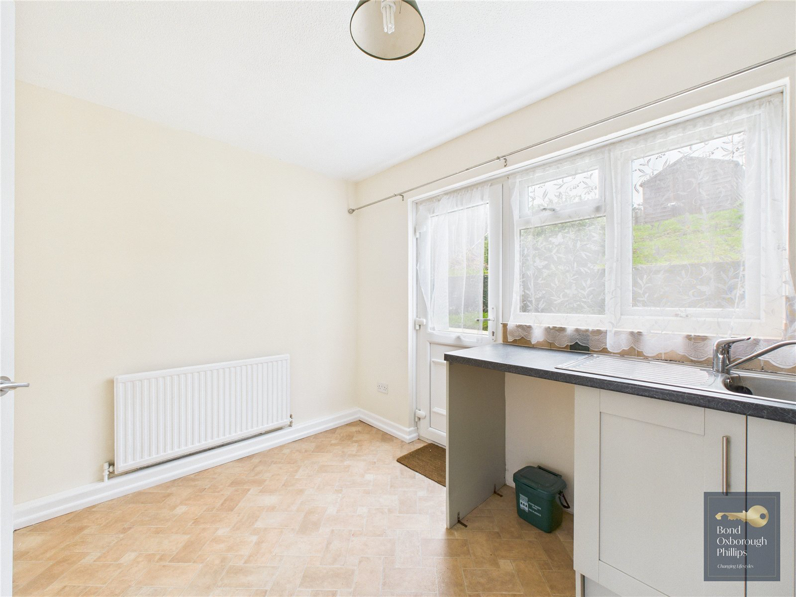Roscoff Close, Torrington, Devon, EX38, photo 9