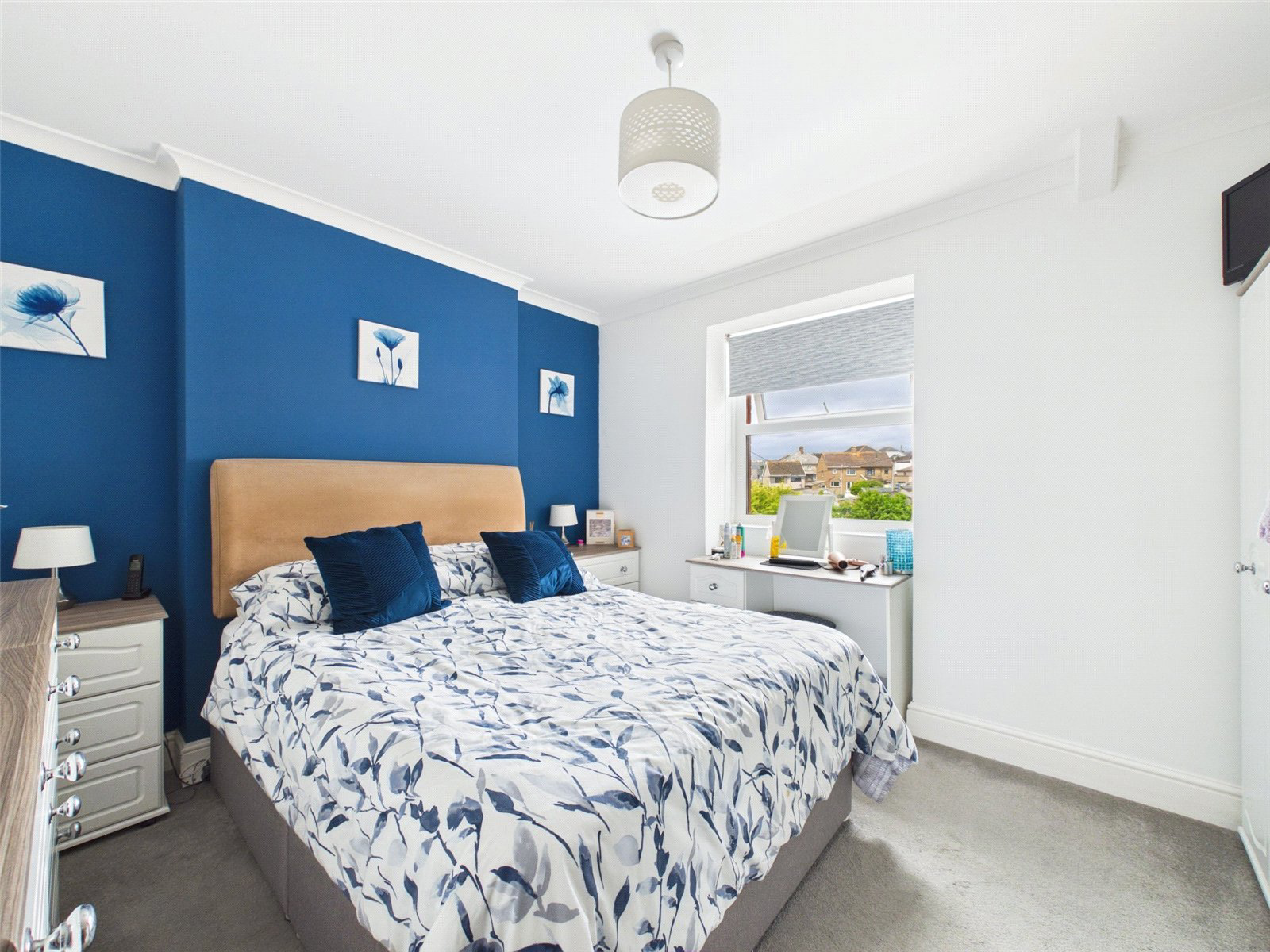 Bed 1