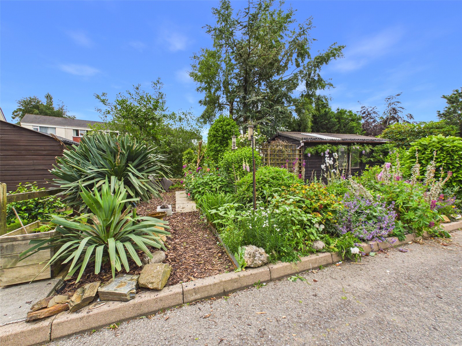 Hendra Gardens, Launceston, Cornwall, PL15, photo 13