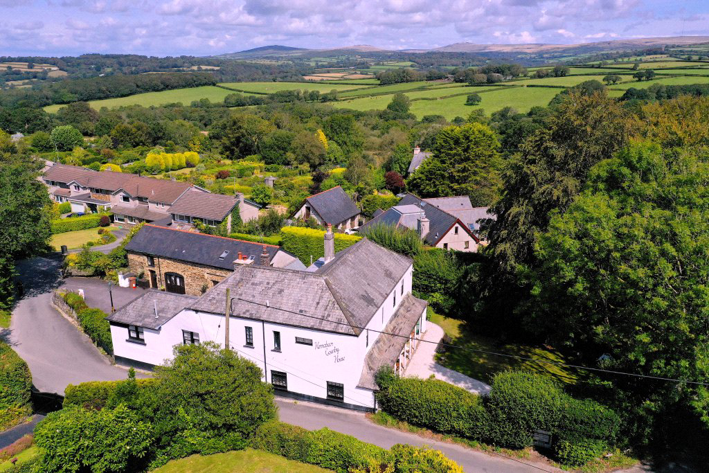Harrowbeer Lane, Yelverton, Devon, PL20, photo 11