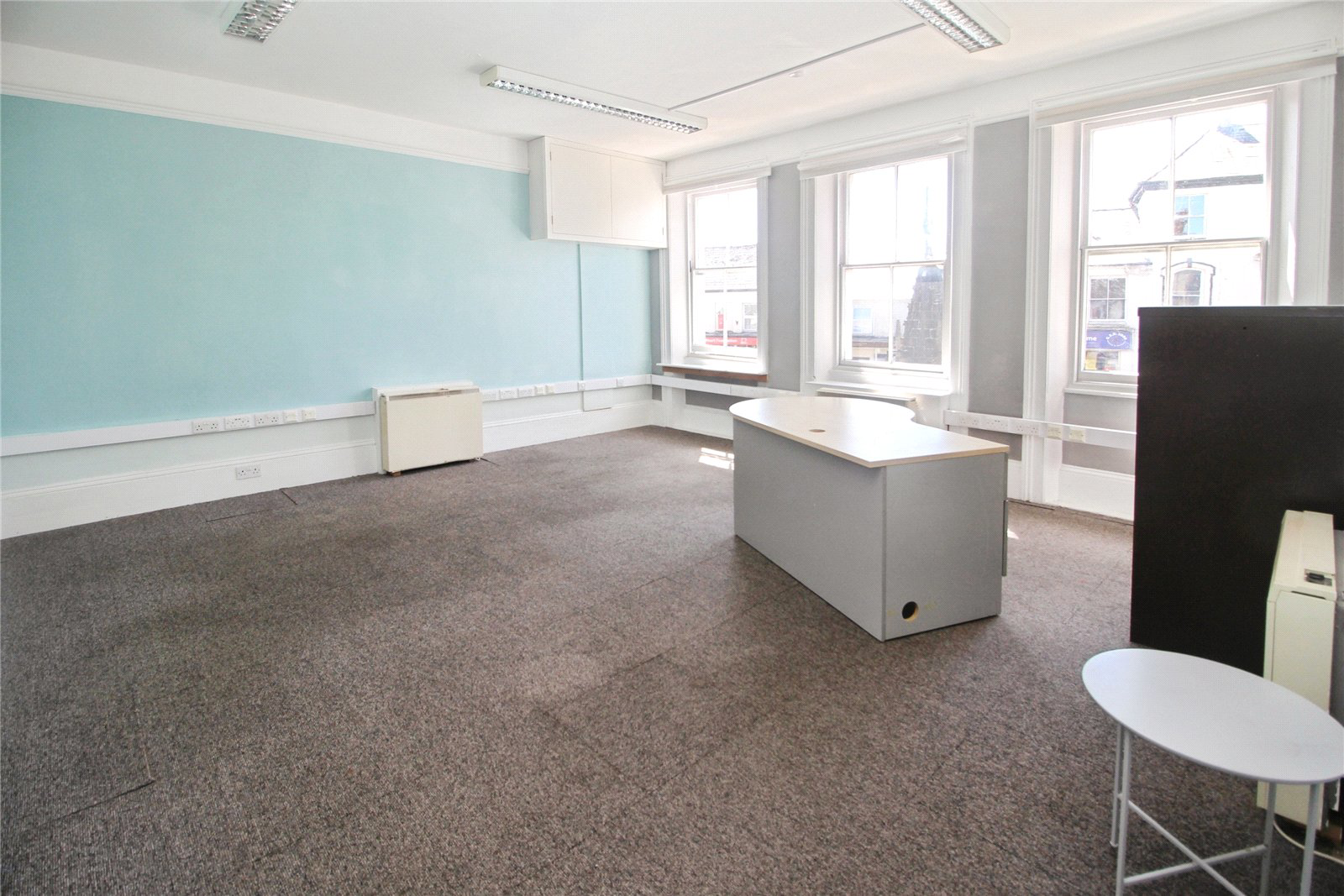 London House, Fore Street, Holsworthy, Devon, EX22, photo 2