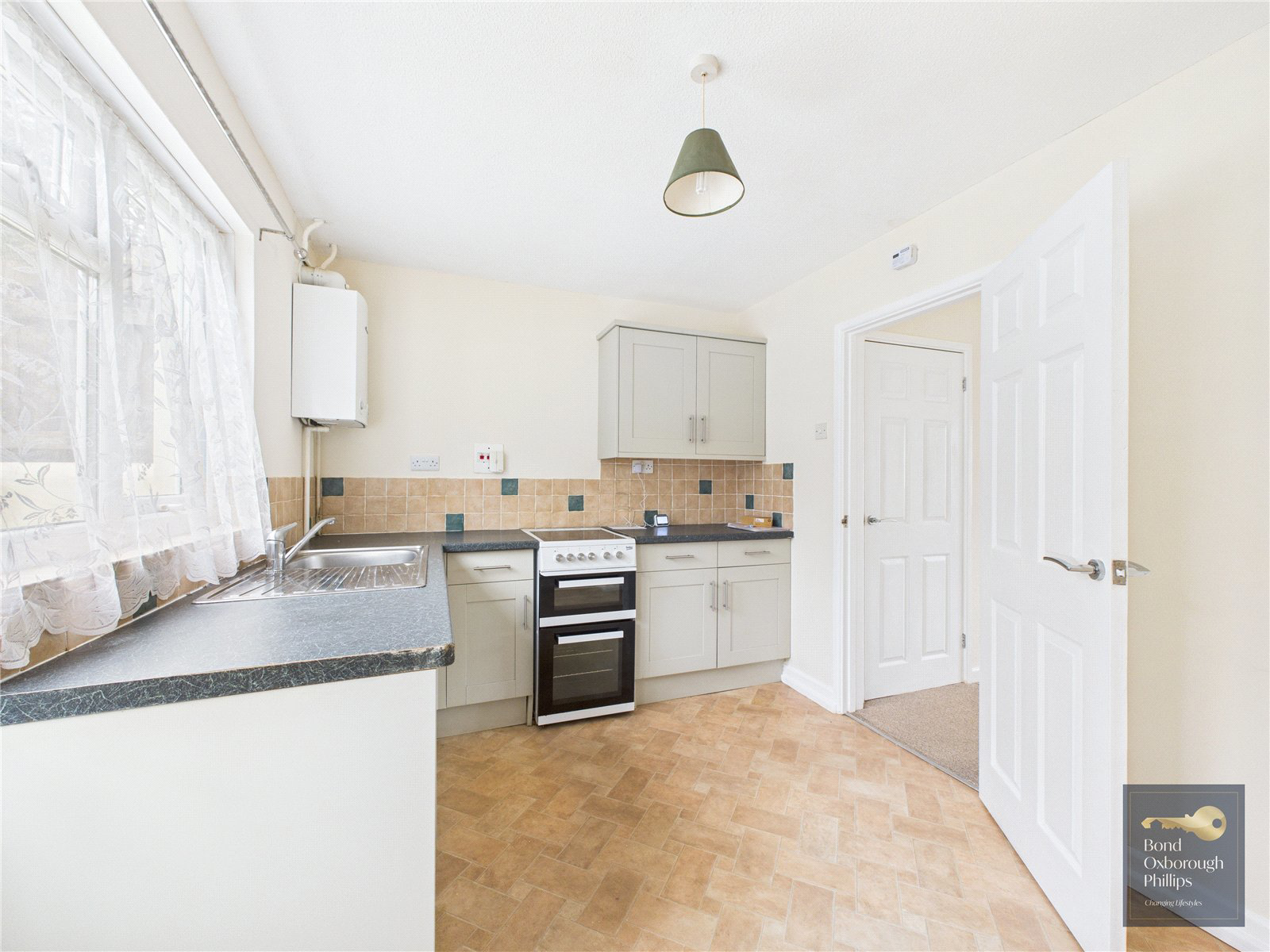 Roscoff Close, Torrington, Devon, EX38, photo 3