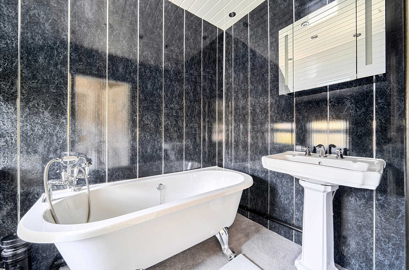 Bicclescombe Park Road, Ilfracombe, Devon, EX34, photo 15