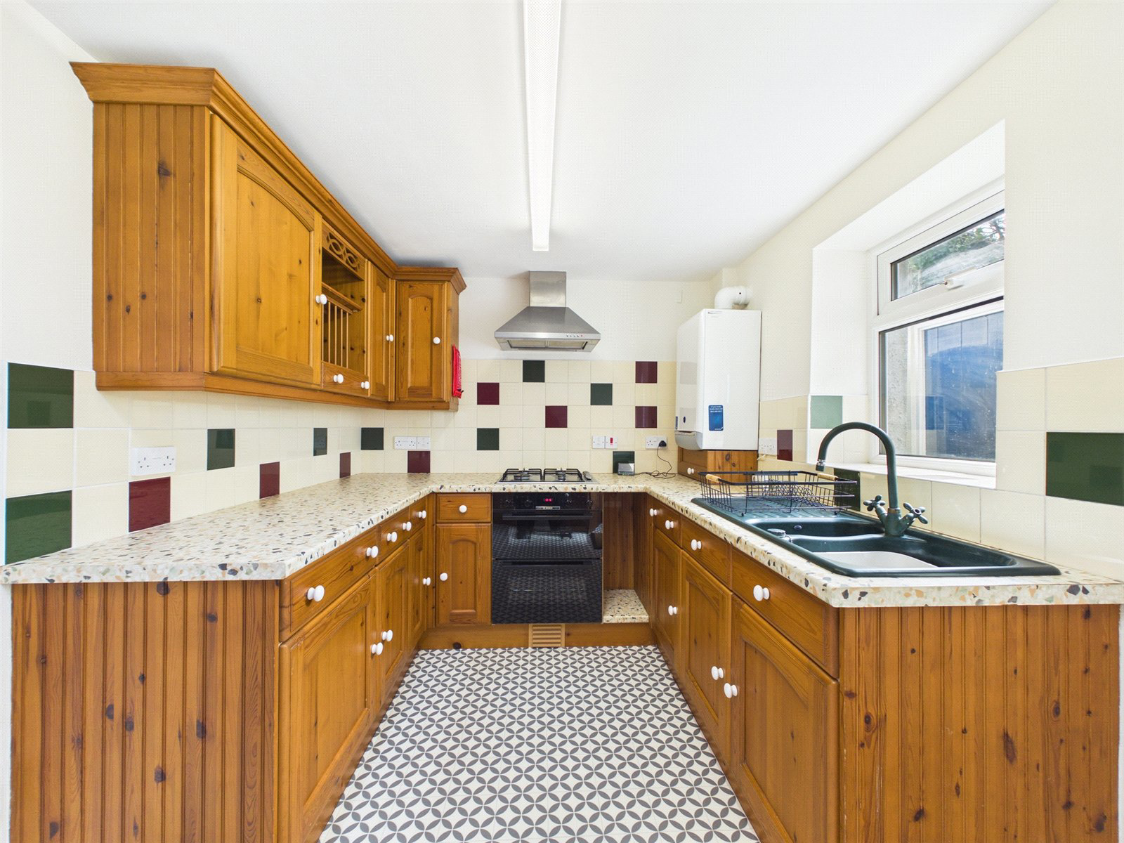 New Guineaport, Wadebridge, PL27, photo 4