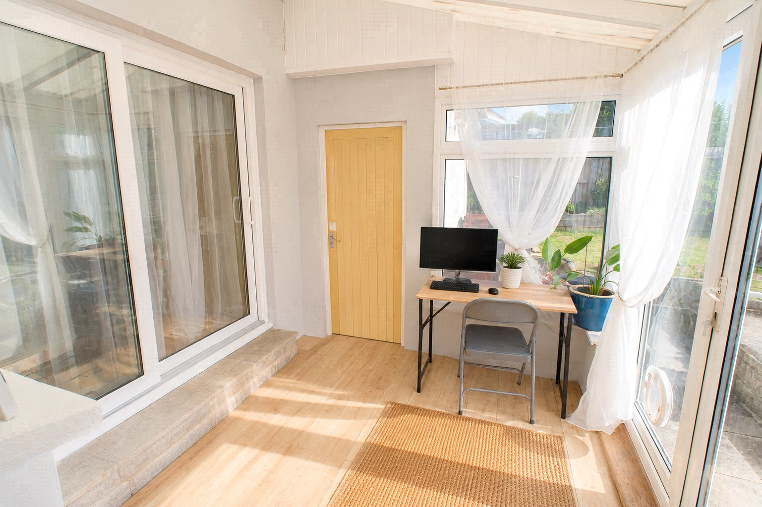 Tudor Drive, Sticklepath, Barnstaple, Devon, EX31, photo 7