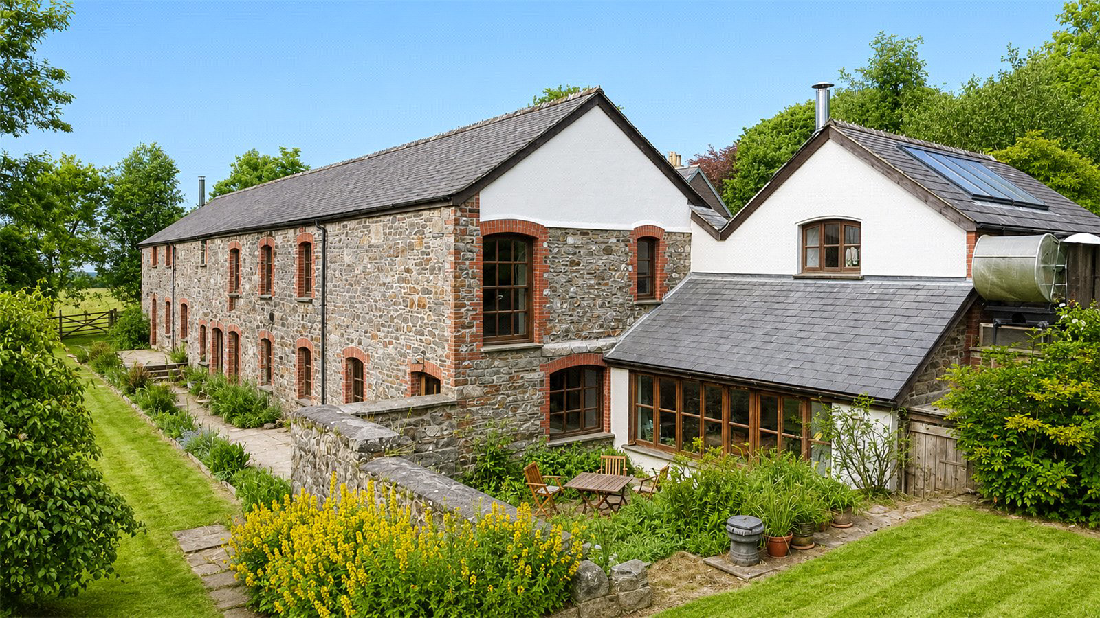 Launceston, Cornwall, PL15