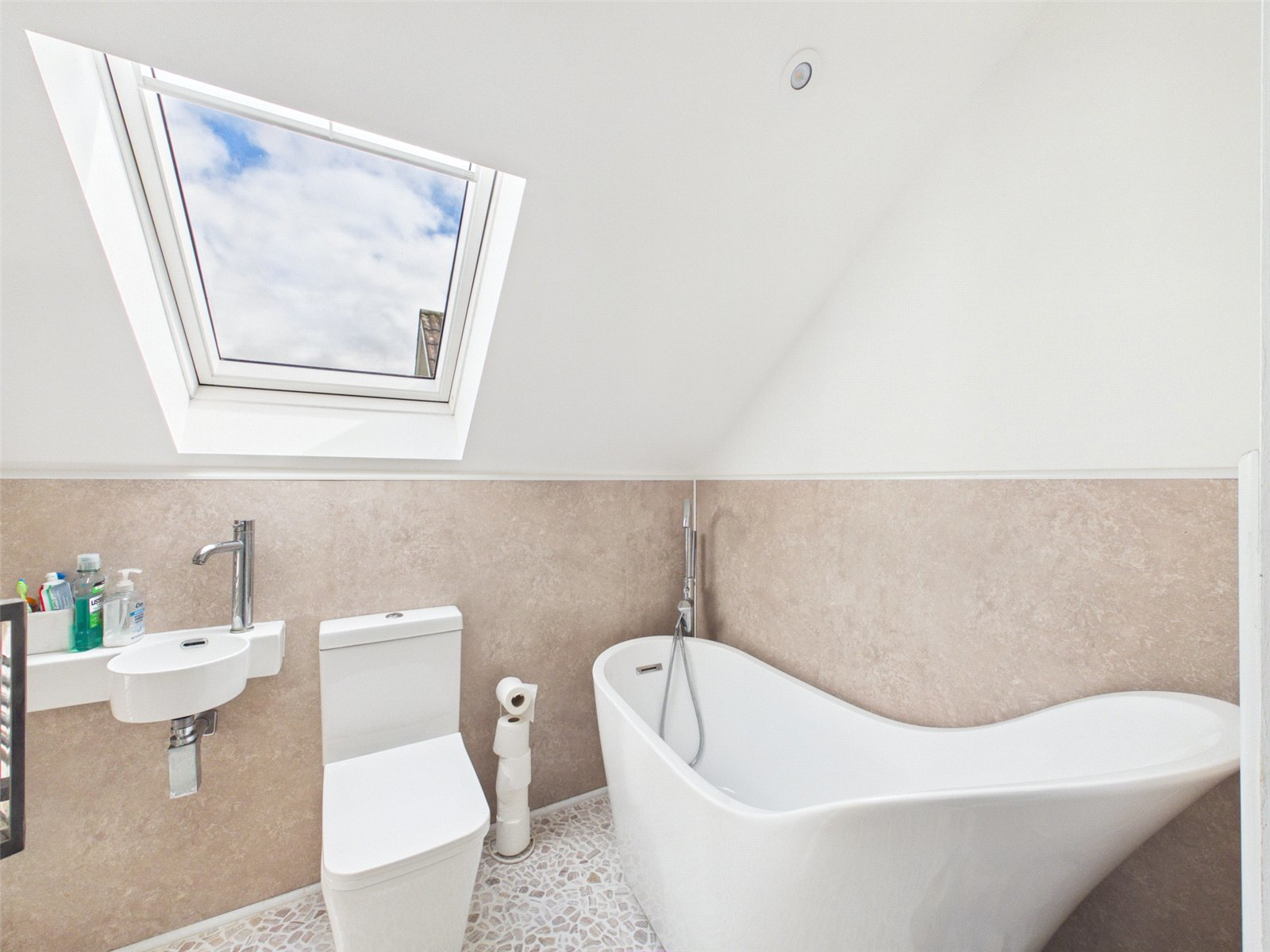 Penstowe Road, Kilkhampton, Bude, Cornwall, EX23, photo 22