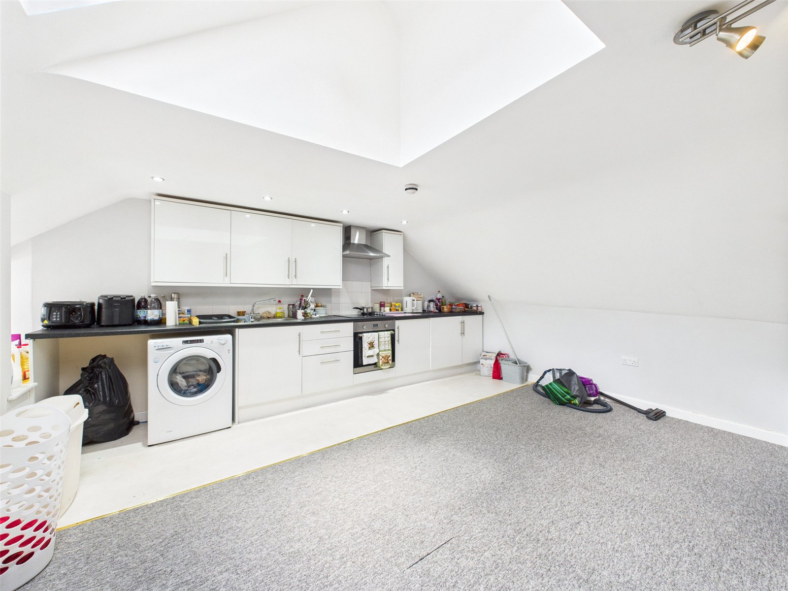 The Square, Holsworthy, EX22, photo 8