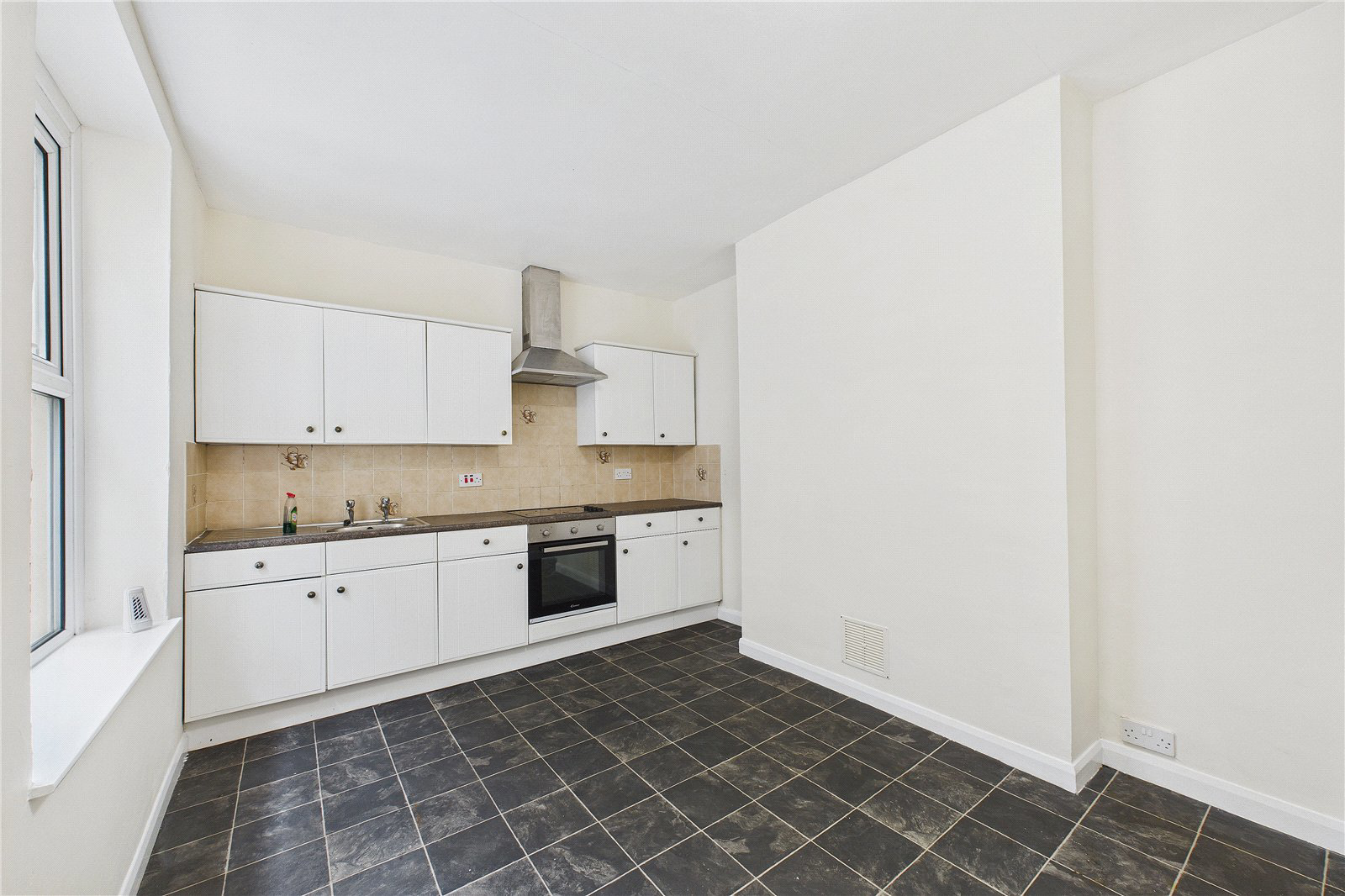 Woodlands, Combe Martin, Ilfracombe, Devon, EX34, photo 2