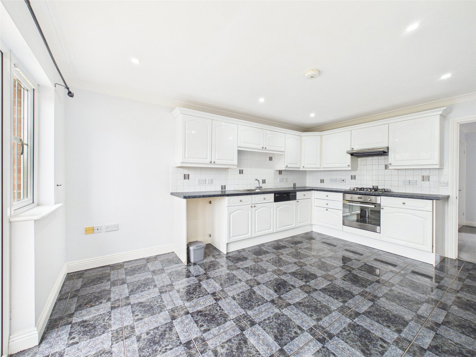 The Grange, Lynstone, Bude, Cornwall, EX23, photo 5