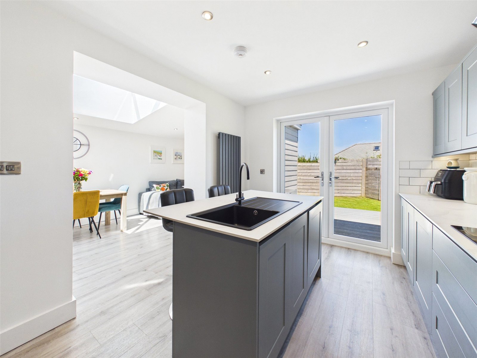 Crescent Close, Widemouth Bay, Bude, Cornwall, EX23, photo 3