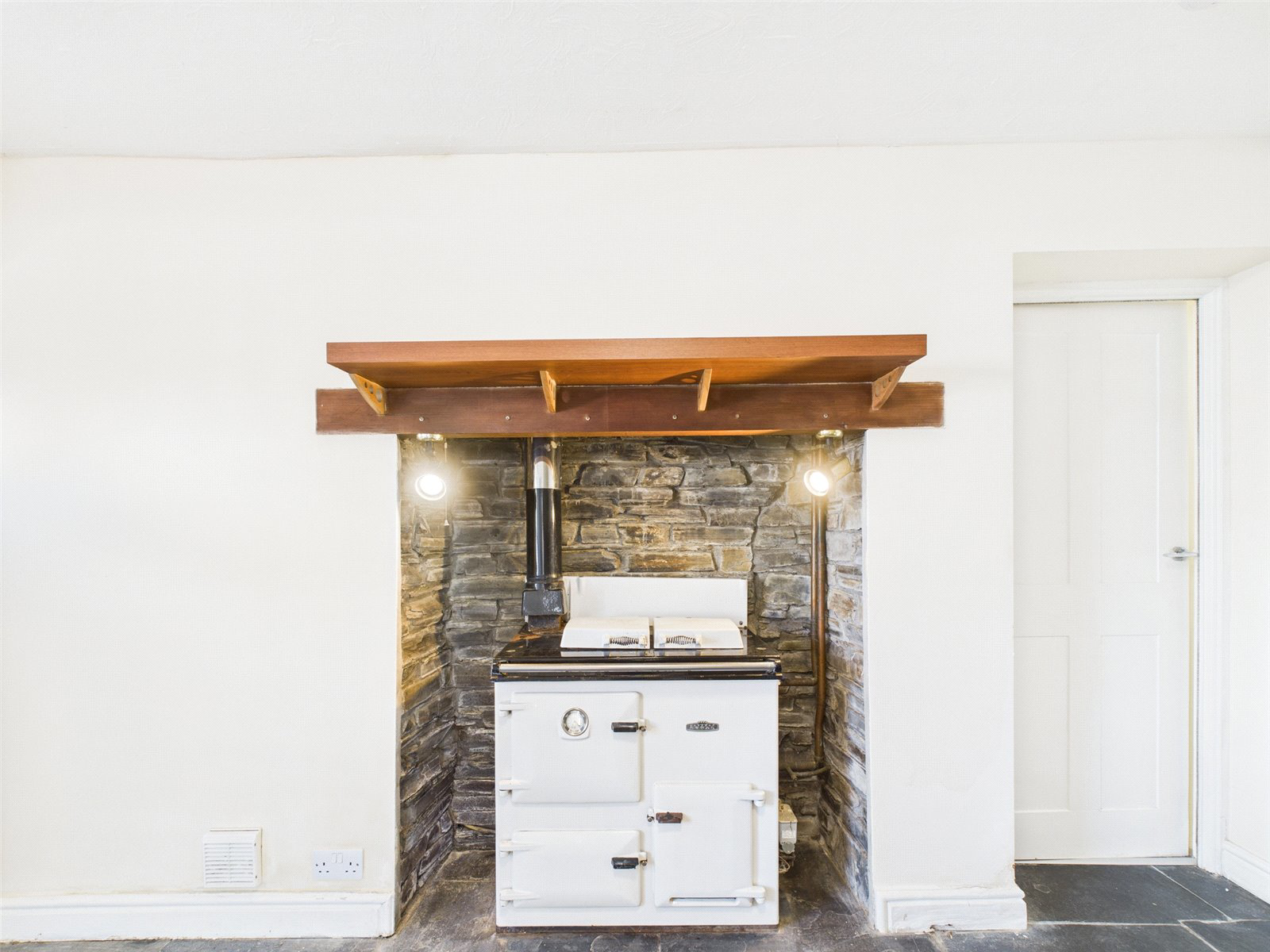 Station Road, Lifton, Devon, PL16, photo 4