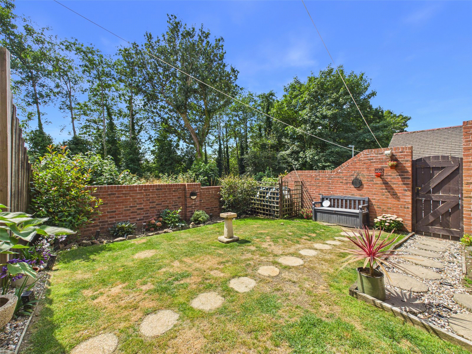 St. Pauls Drive, Holsworthy, Devon, EX22, photo 2