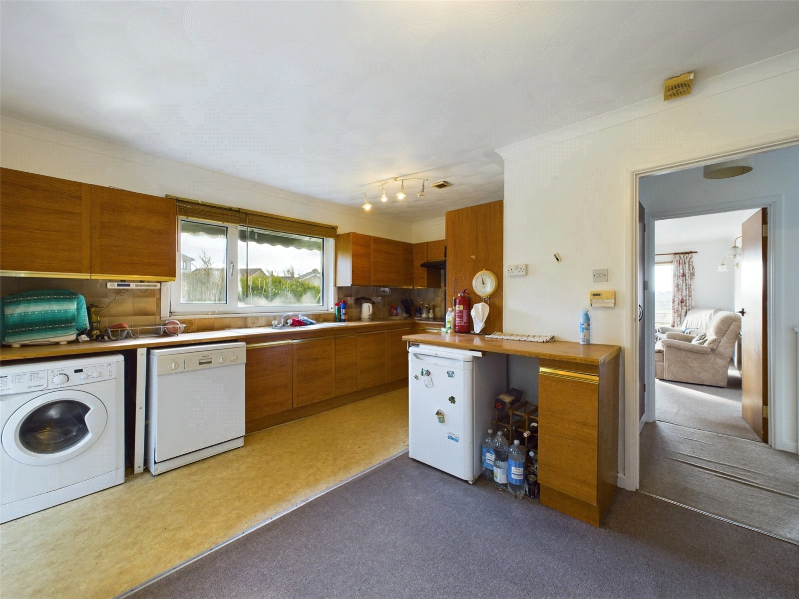 Central Avenue, Holsworthy, Devon, EX22, photo 2