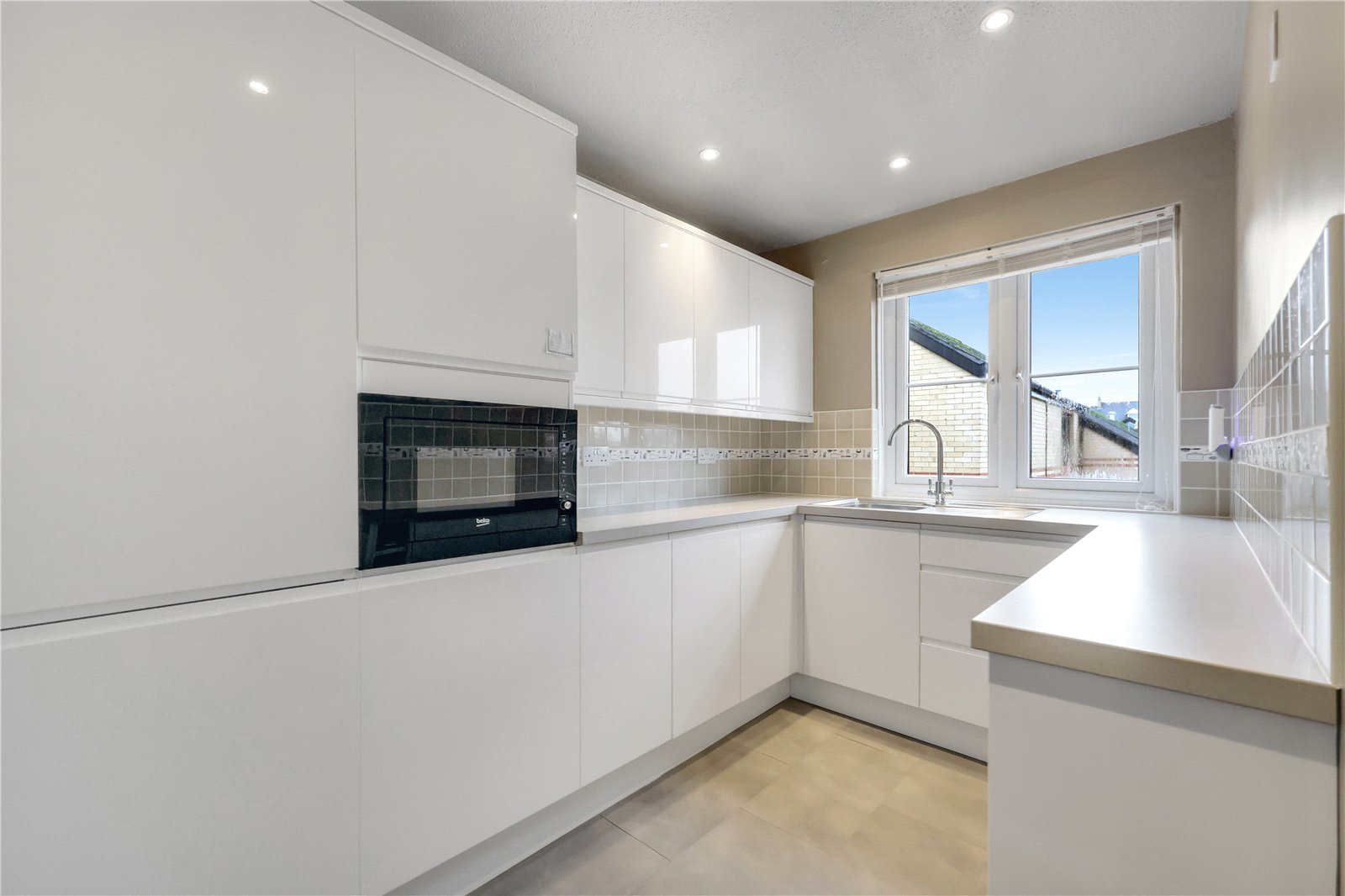 Alexandra Court, Alexandra Road, Barnstaple, Devon, EX32, photo 3