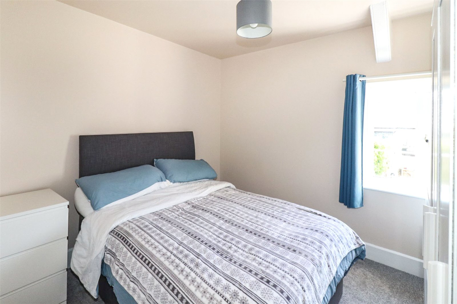 Penrose Gardens, Bodmin Street, Holsworthy, Devon, EX22, photo 5