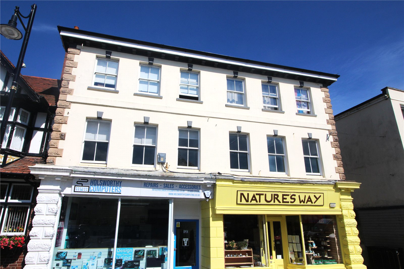 London House, Fore Street, Holsworthy, Devon, EX22