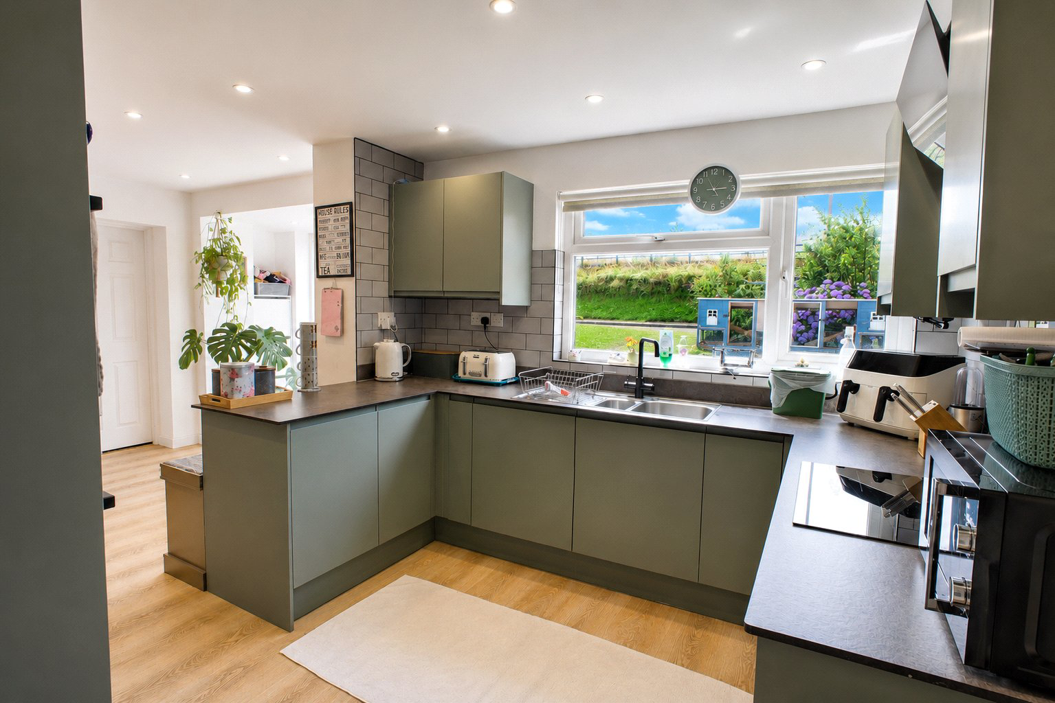 Elgar Close, Barnstaple, Devon, EX32, photo 6