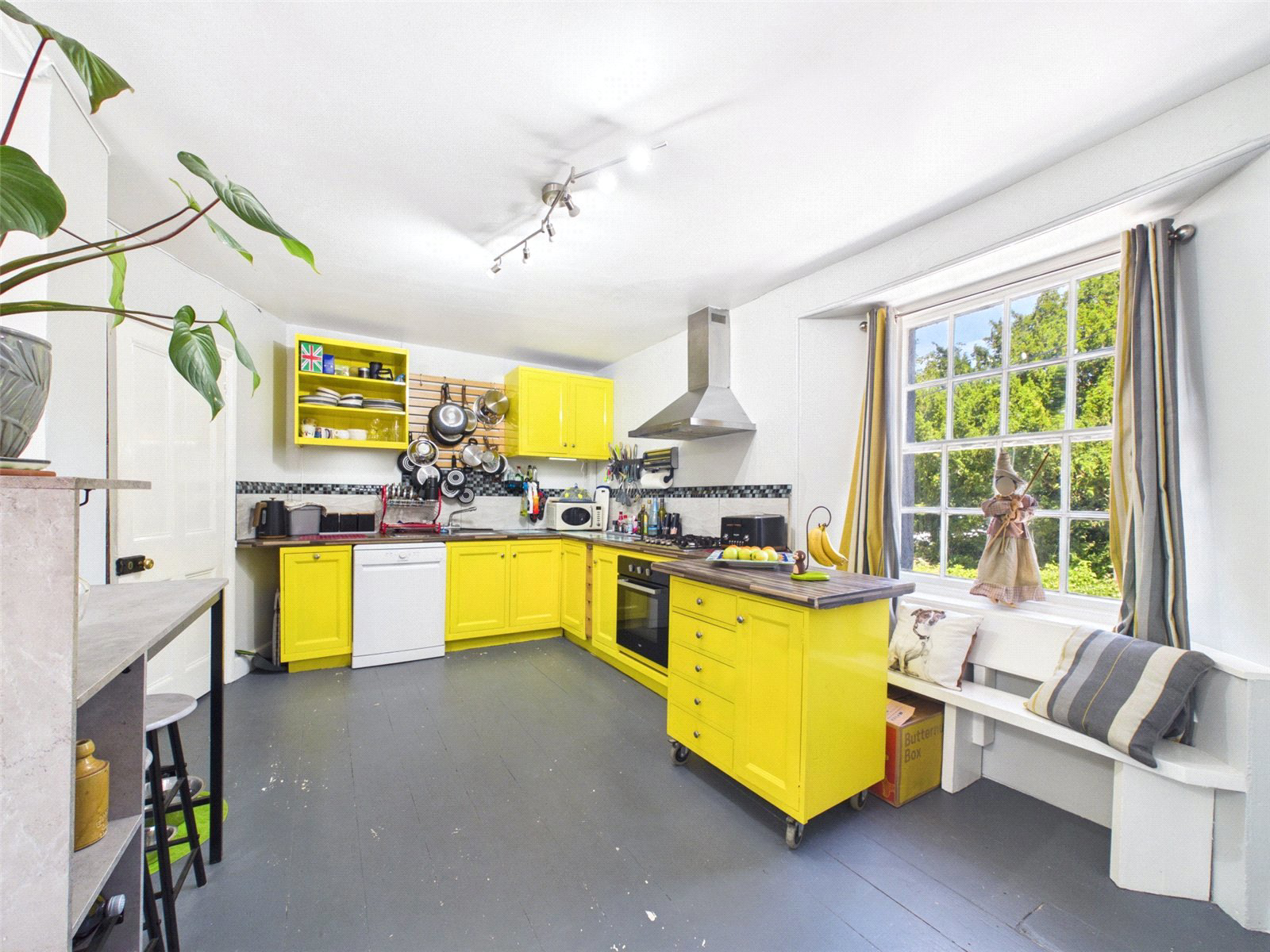 St. Thomas Road, Launceston, Cornwall, PL15, photo 3
