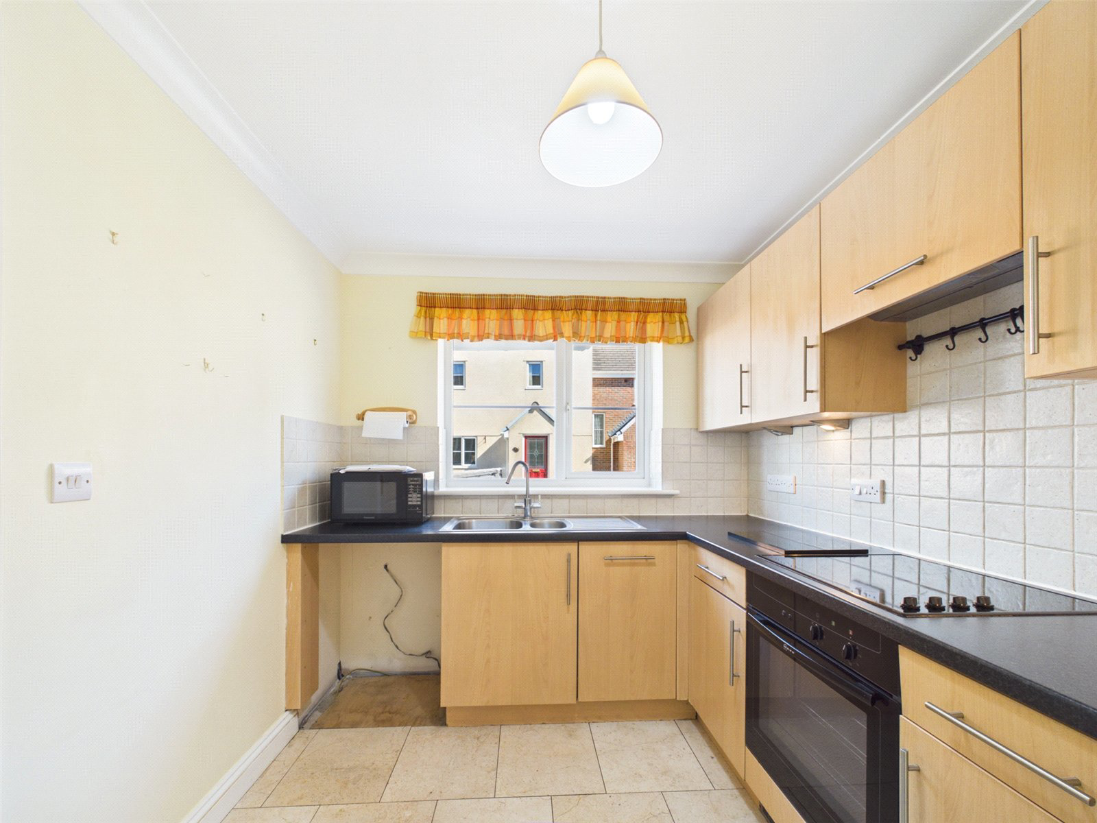 Manor Gardens, Halwill Junction, Beaworthy, Devon, EX21, photo 5