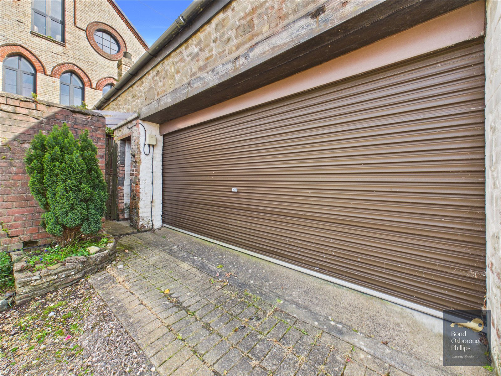 Glove Court, Villa Road, Torrington, Devon, EX38, photo 2